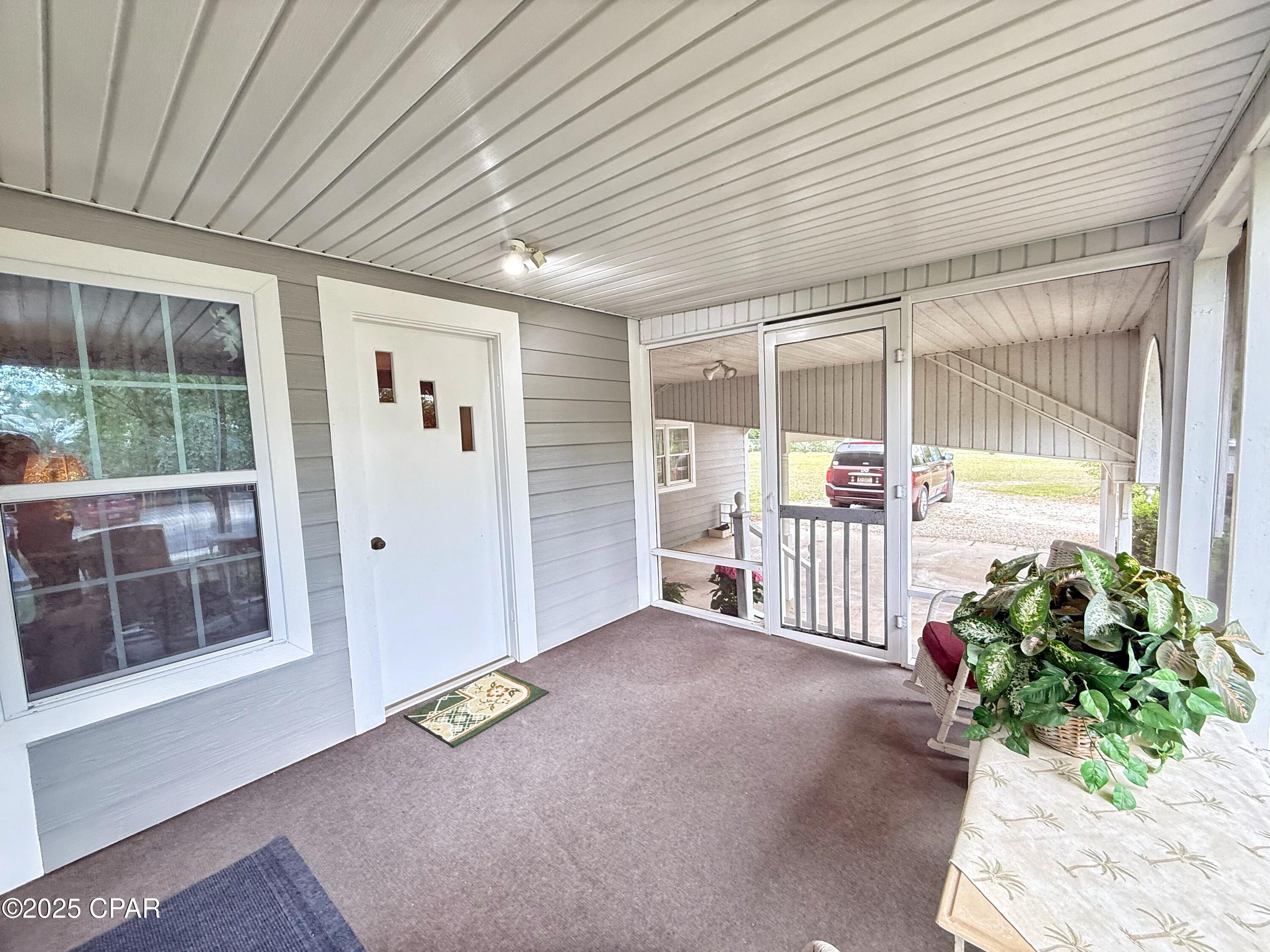8004 Church Street, Sneads, Florida image 8