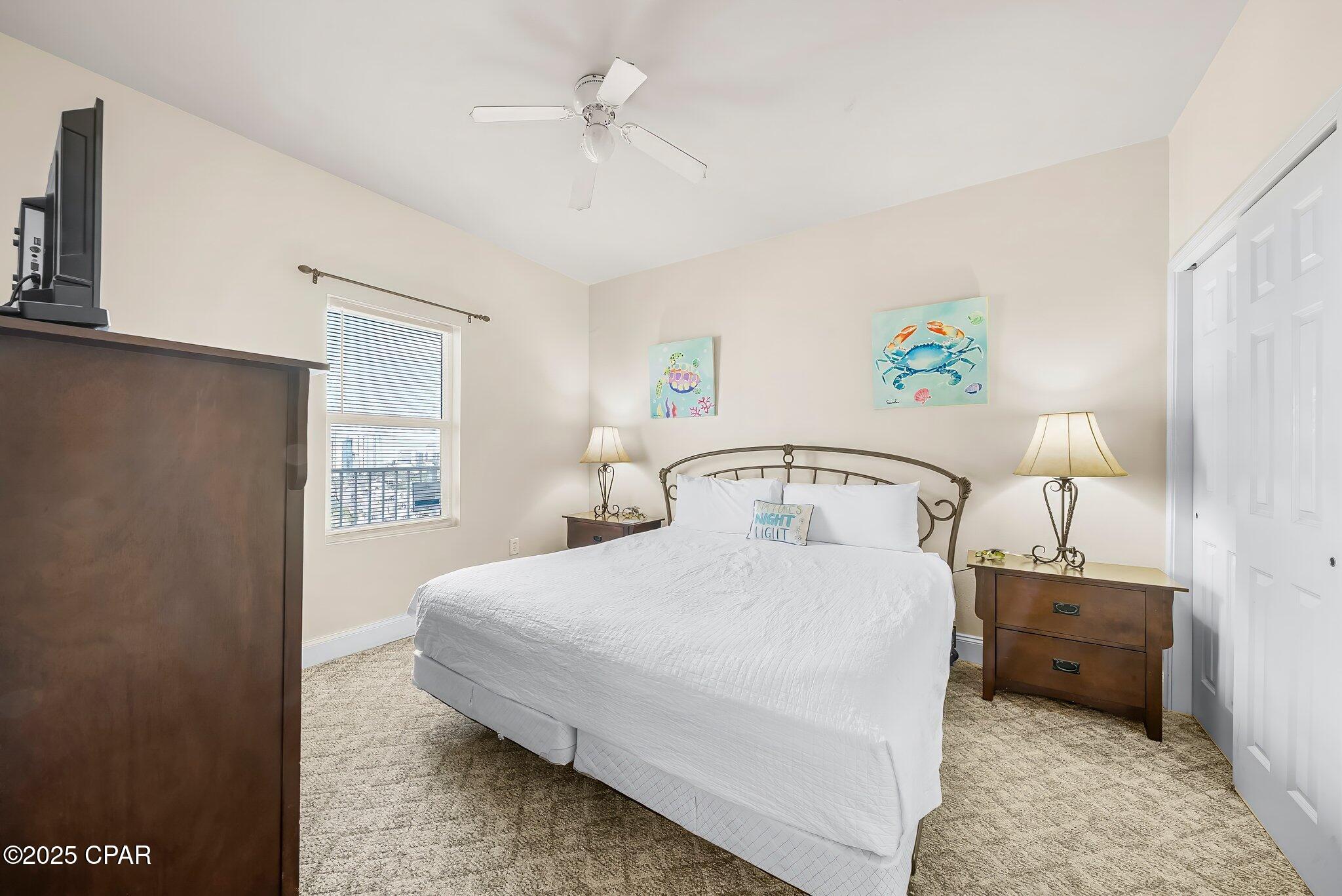 Image 8 For 9902 Thomas Drive 1430