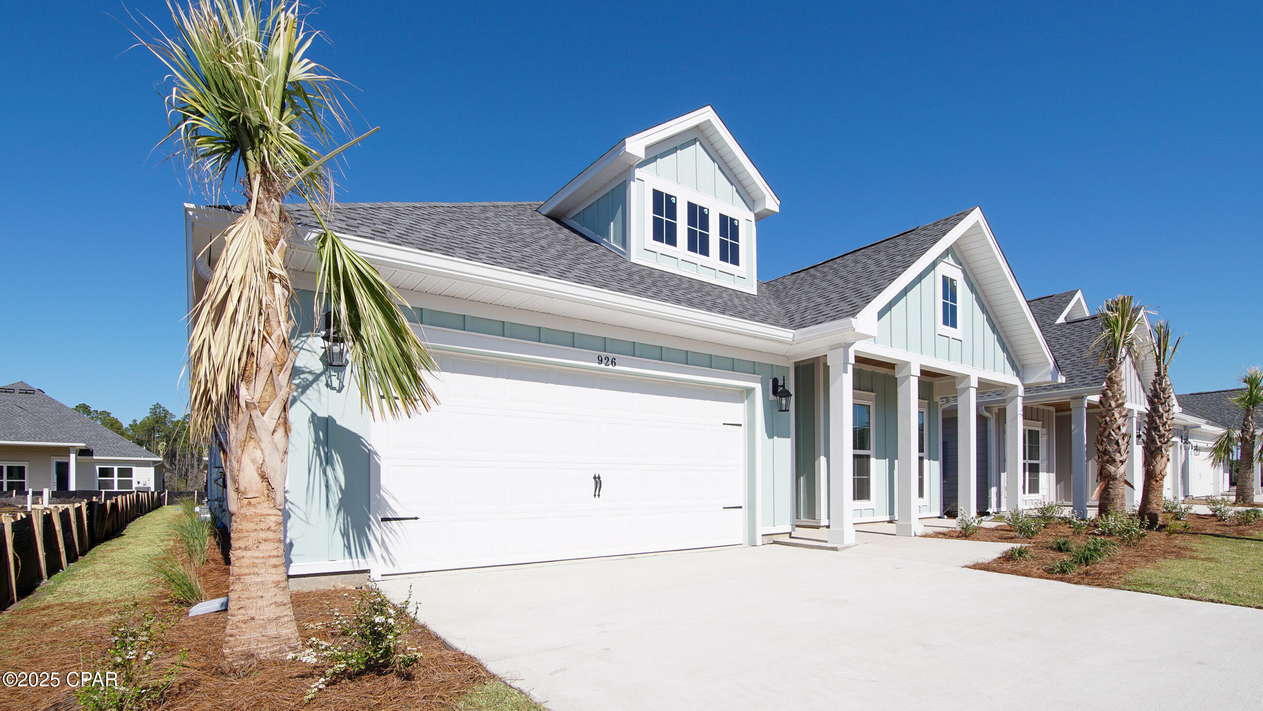 Image 2 For 942 Crystal Bayou Boulevard