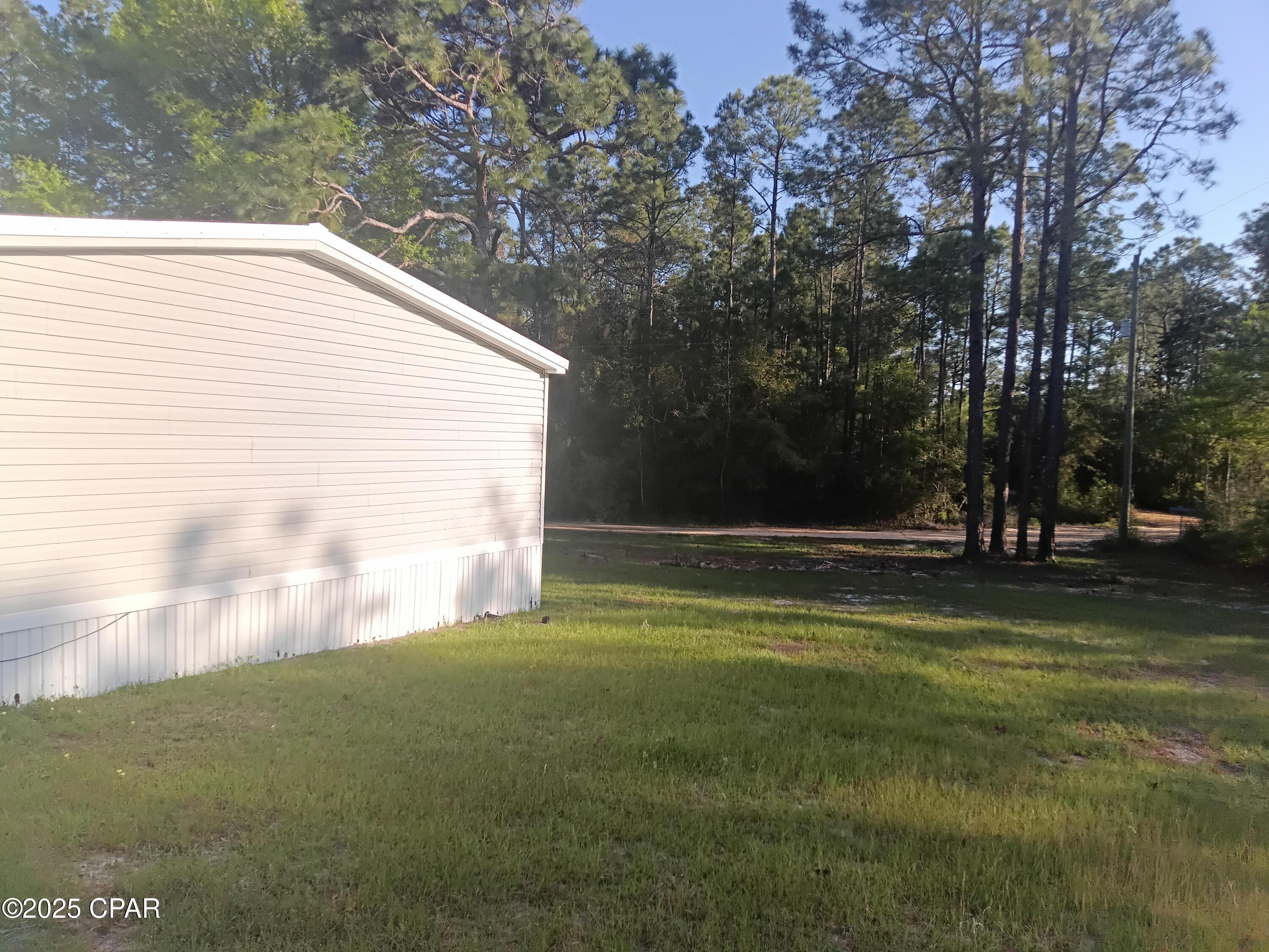 12401 Old Gristmill Road, Ebro, Florida image 4