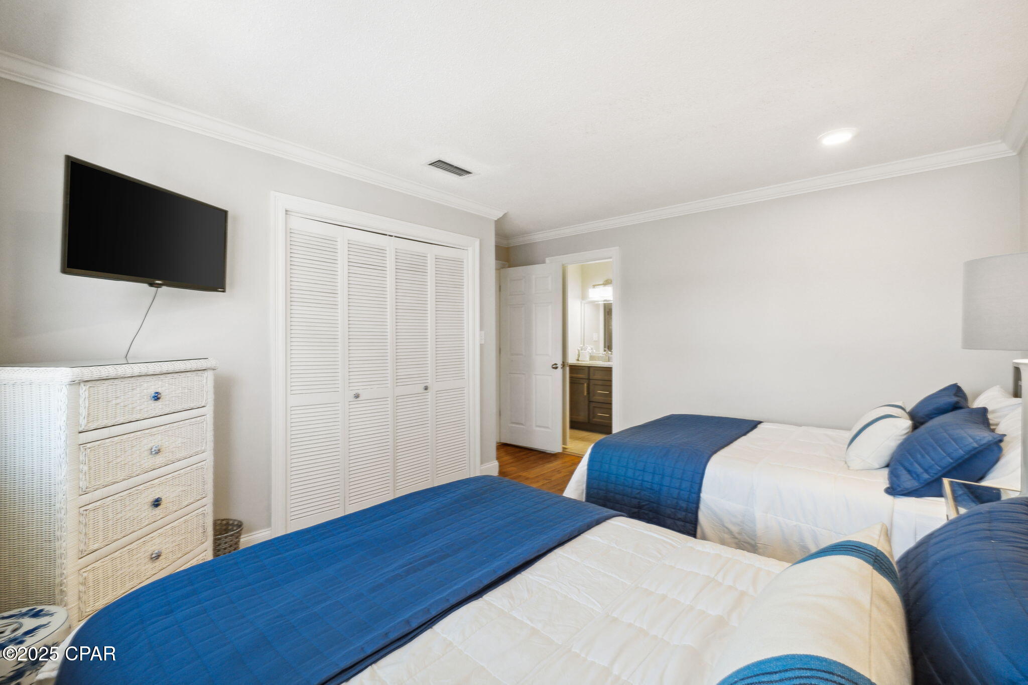 Image 6 For 520 Richard Jackson Boulevard 1510