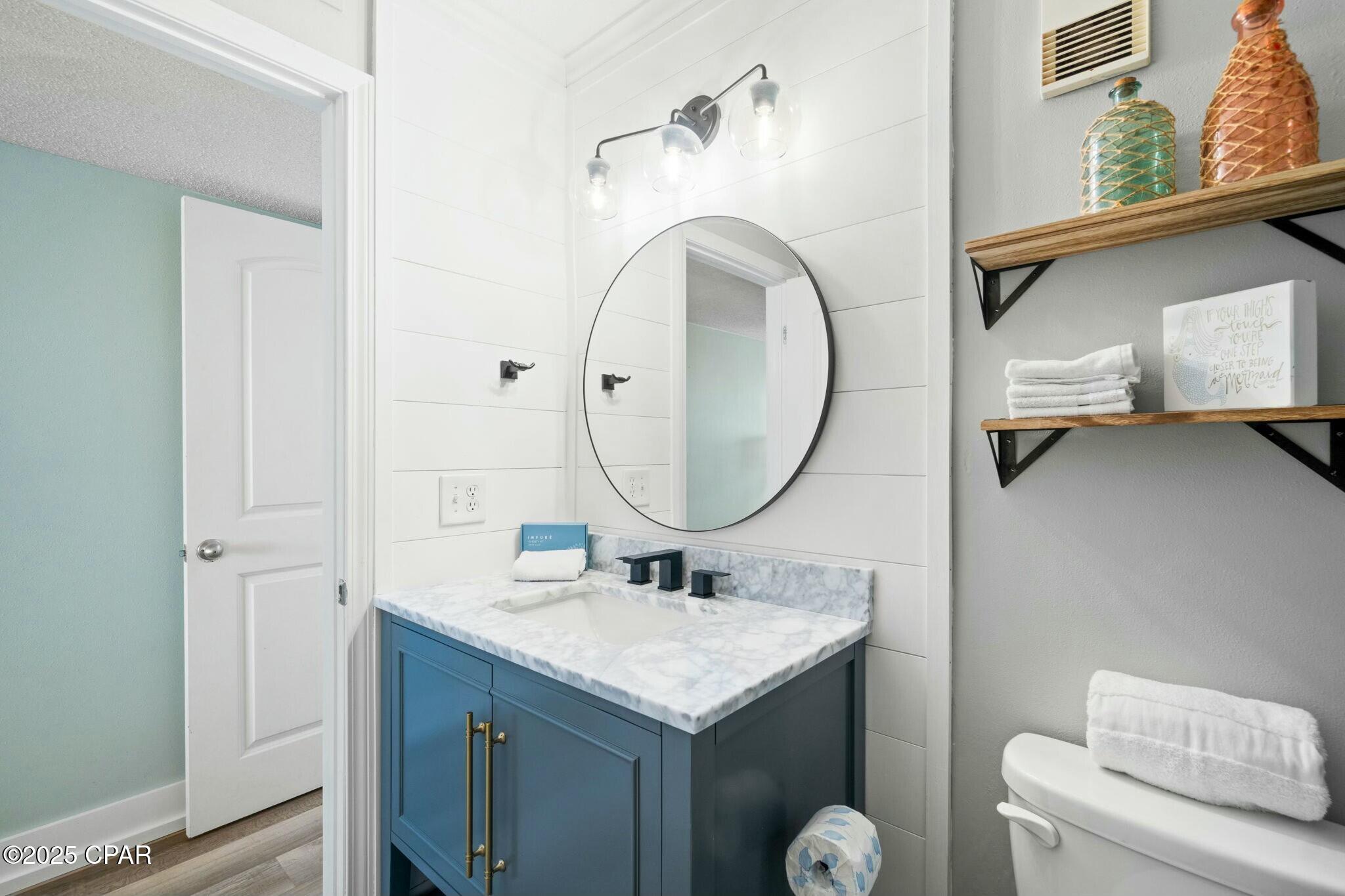 Image 21 For 5801 Thomas Drive 301