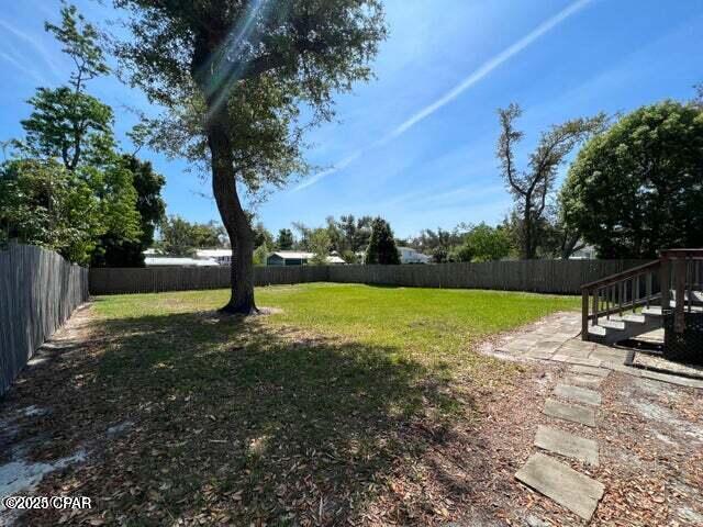 Image 8 For 124 Harris Avenue