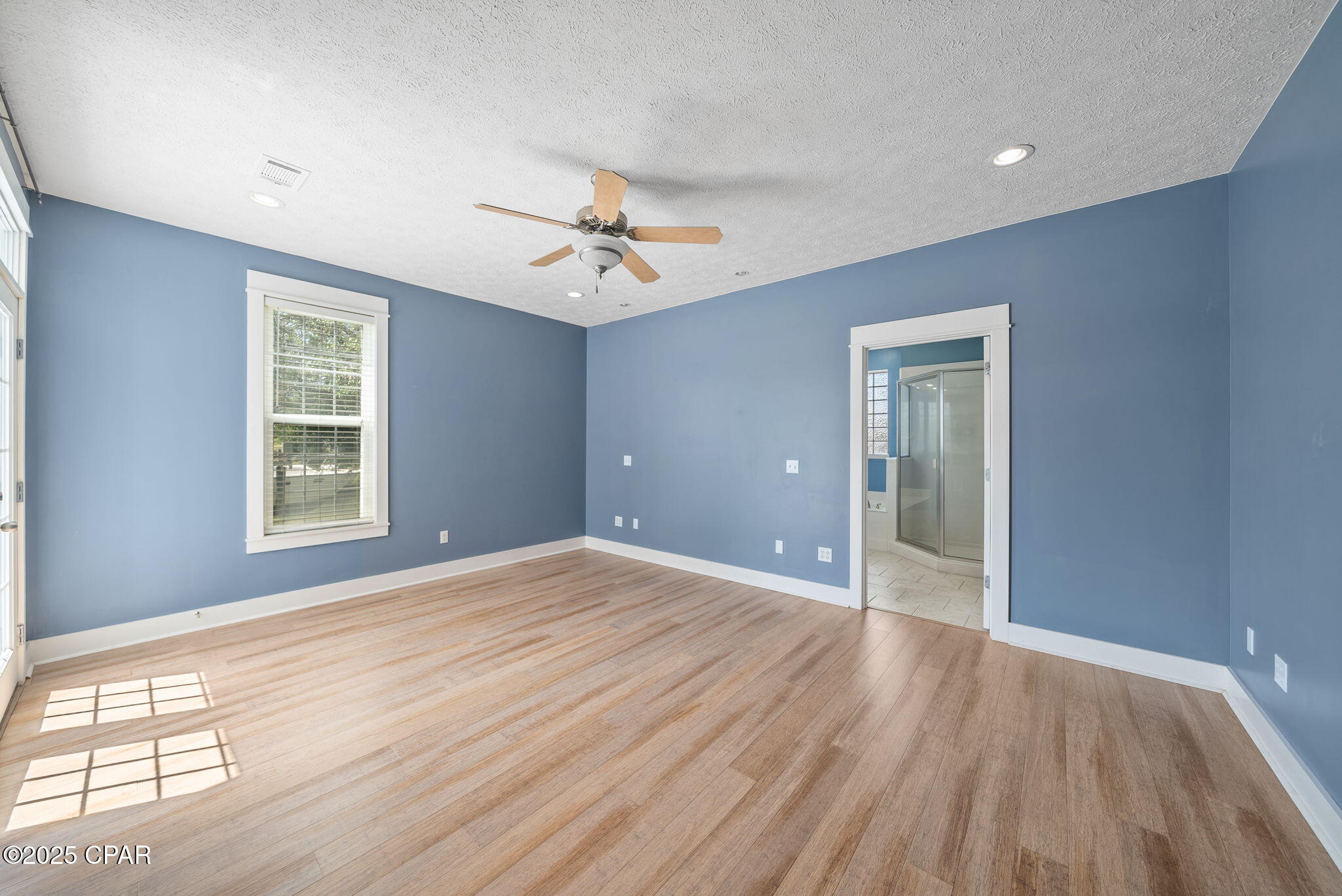 Image 31 For 7107 Dolphin Bay Boulevard
