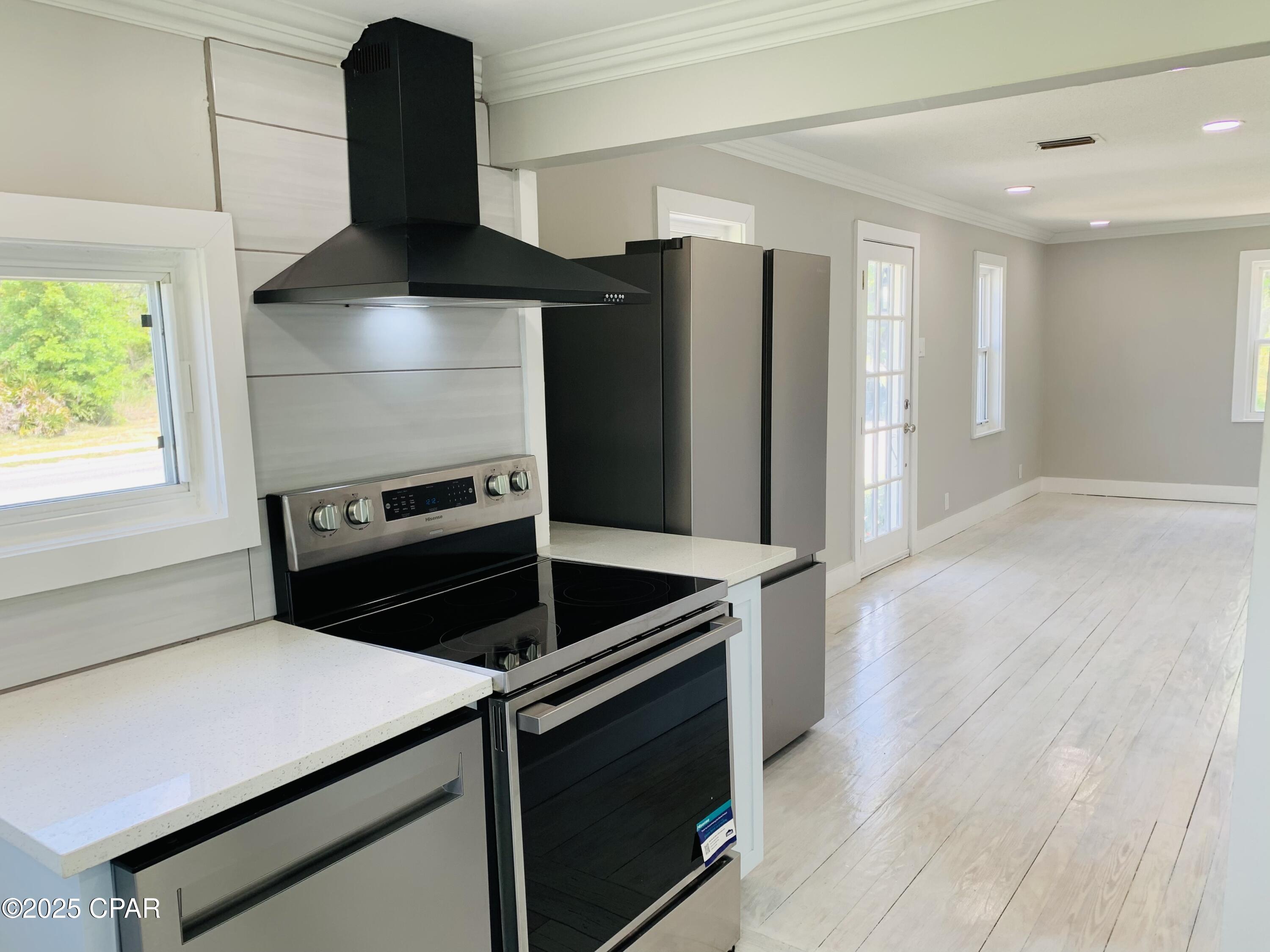 1003 E 8th Street, Lynn Haven, Florida image 13