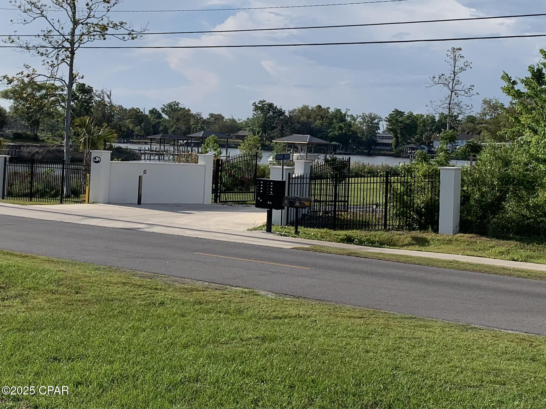 1003 E 8th Street, Lynn Haven, Florida image 27