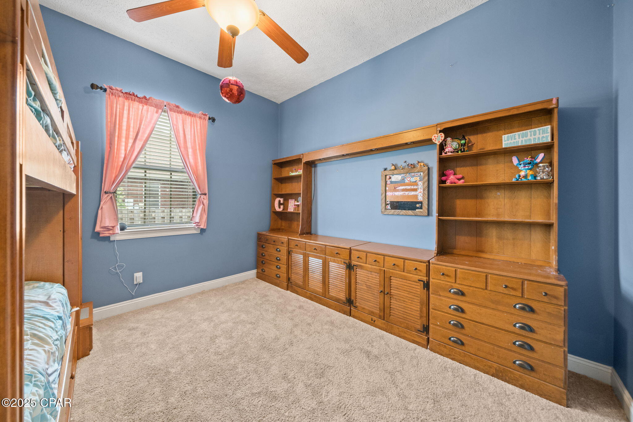 Image 15 For 207 Waterford Drive