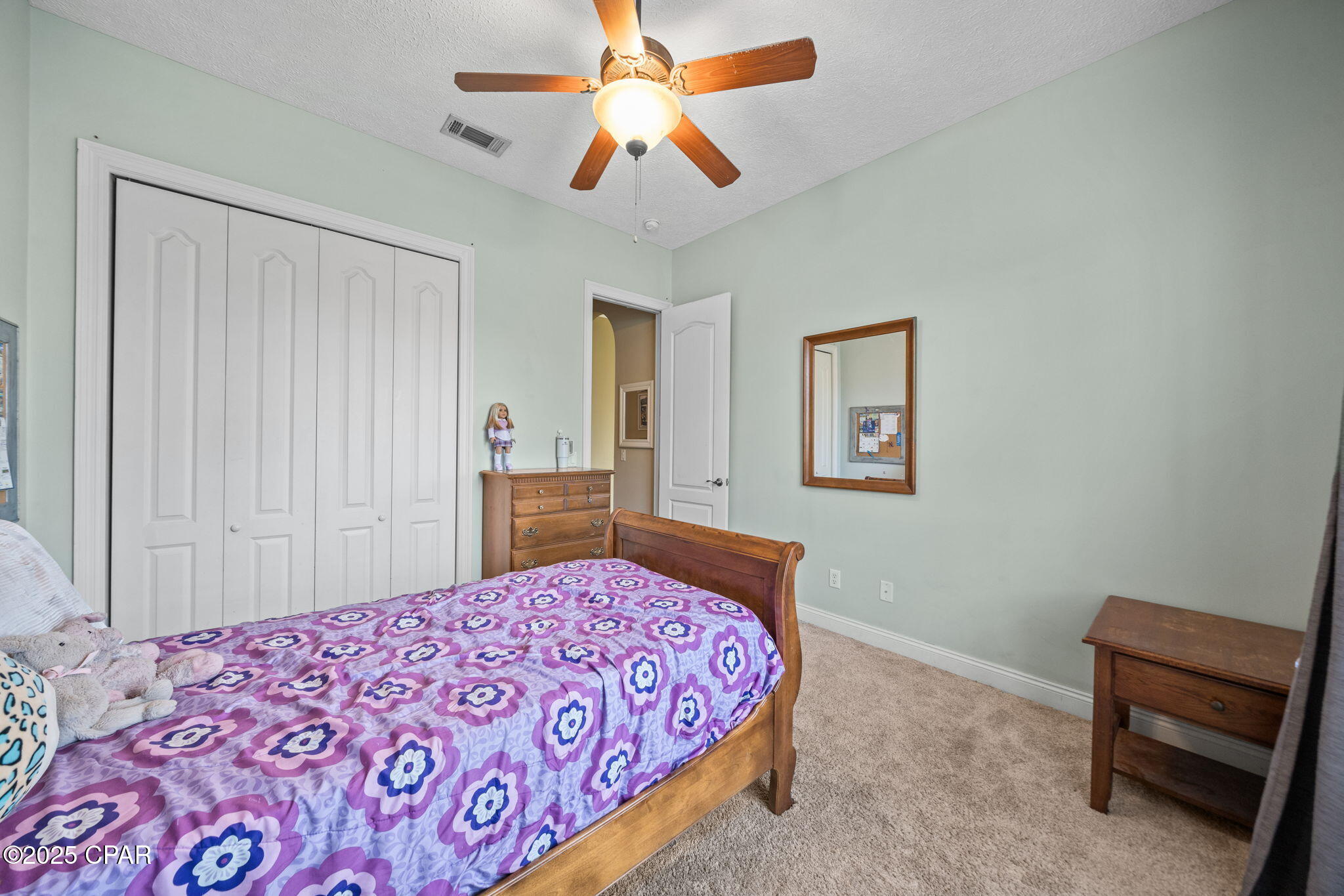 Image 17 For 207 Waterford Drive