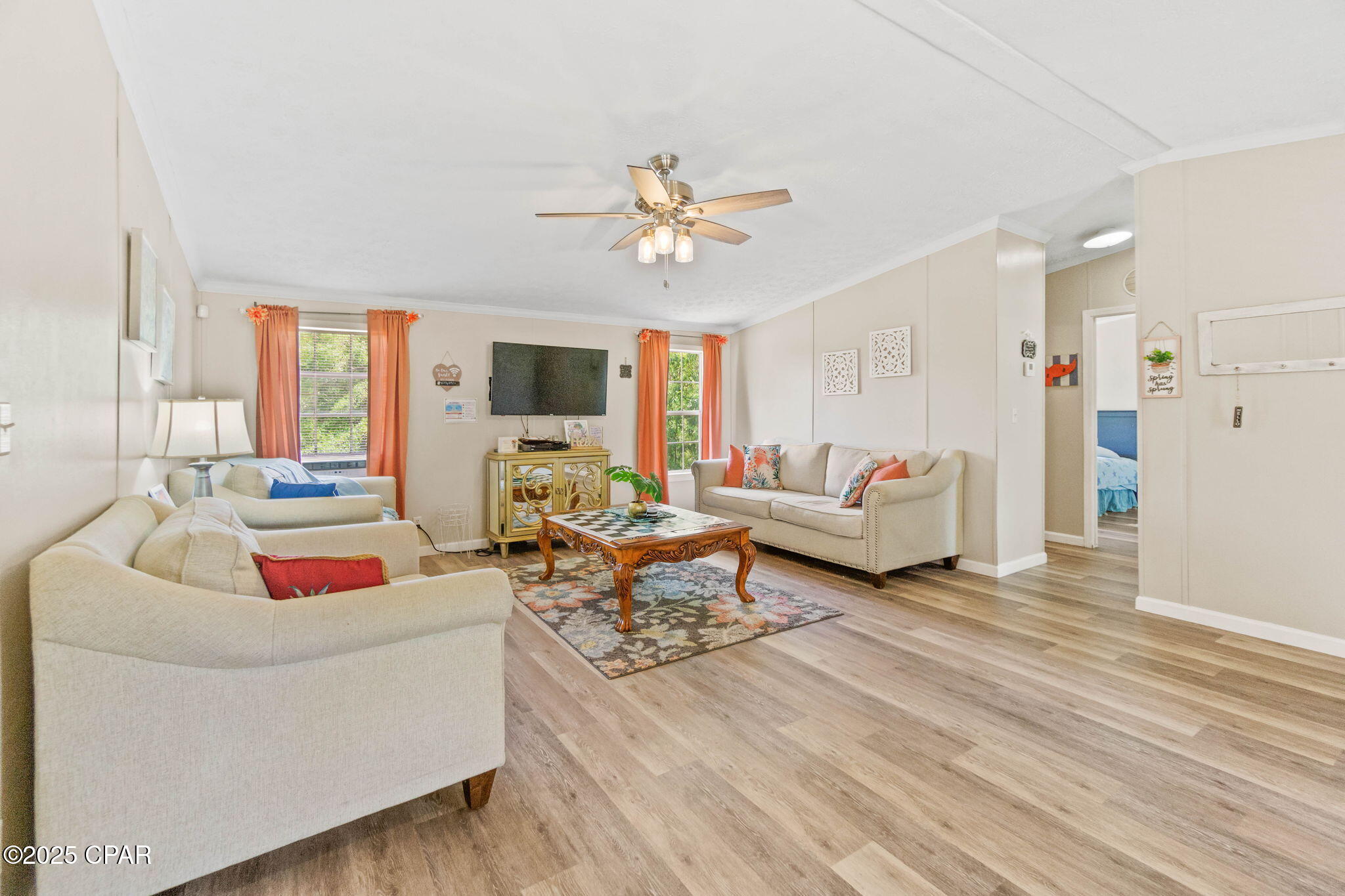 3811 Hicks Lake Lane, Vernon, Florida image 14