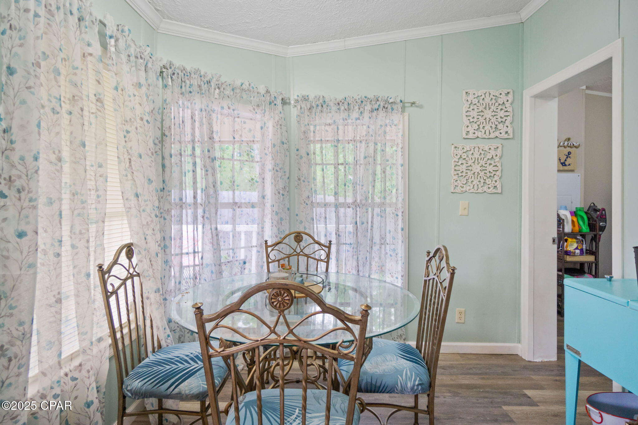 3811 Hicks Lake Lane, Vernon, Florida image 6
