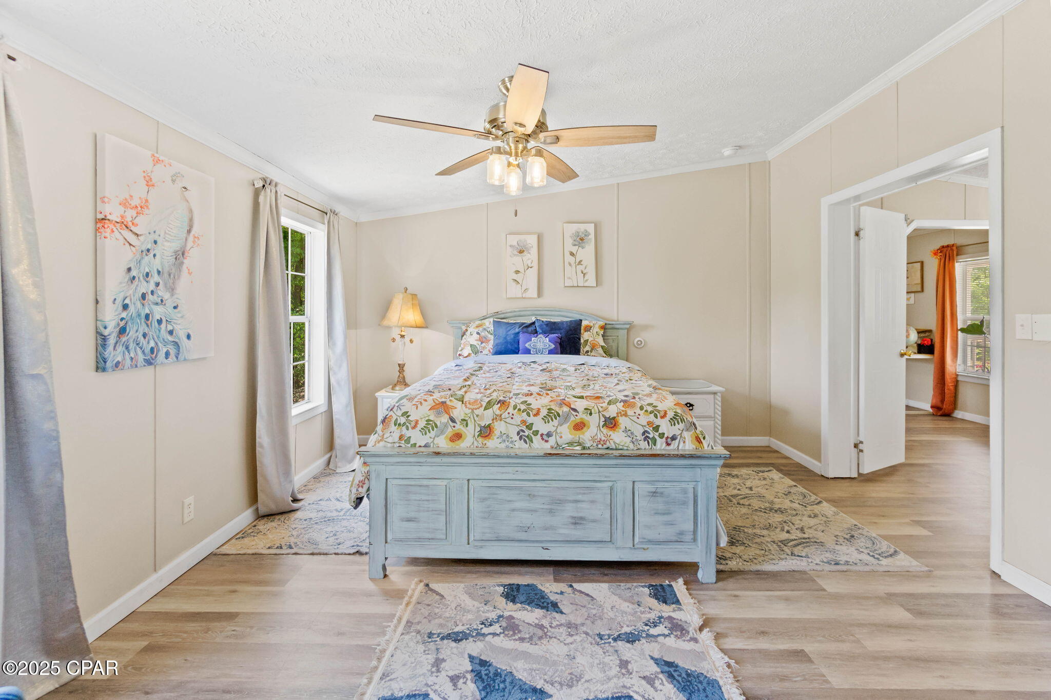 3811 Hicks Lake Lane, Vernon, Florida image 9