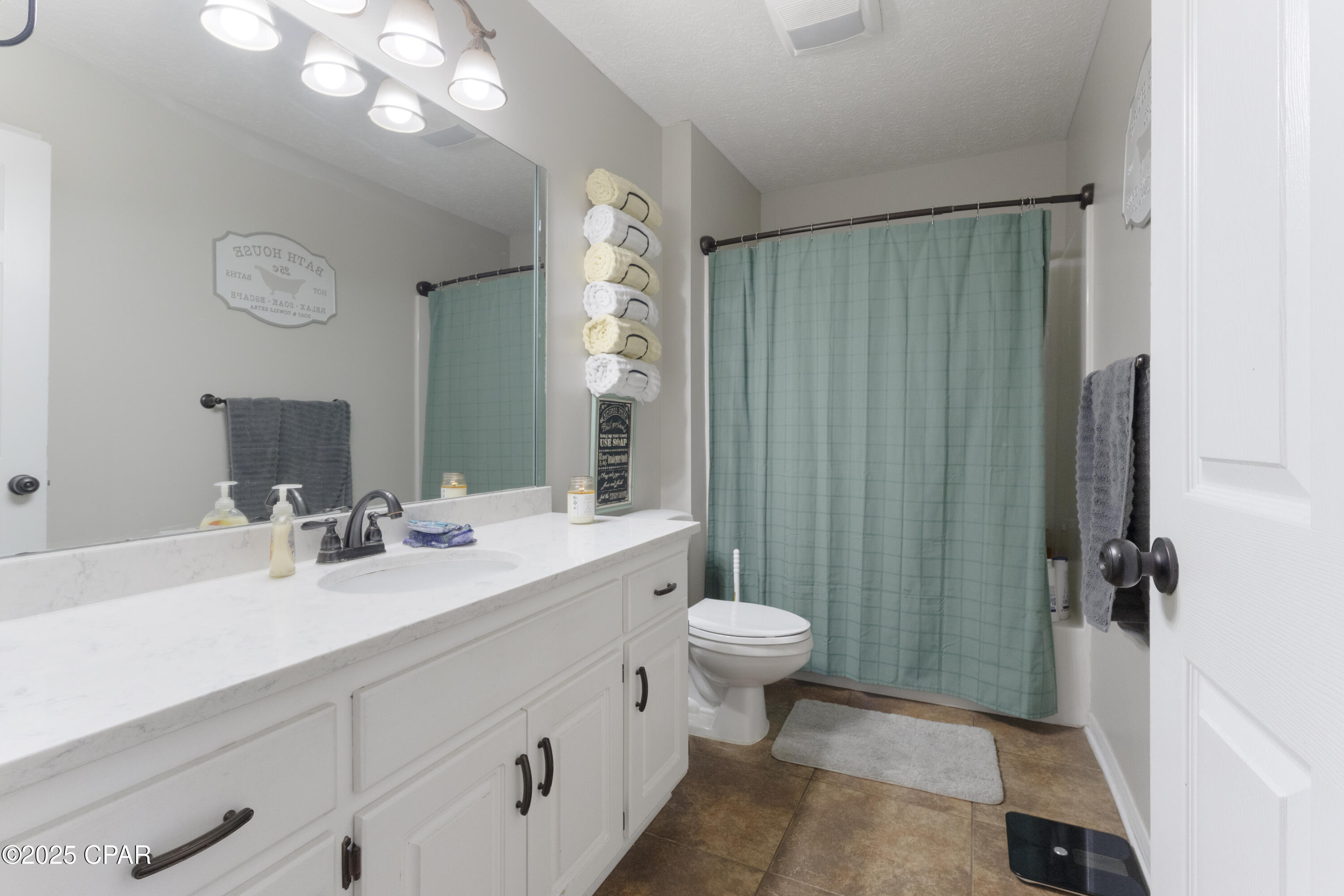 924 N College Boulevard, Lynn Haven, Florida image 23
