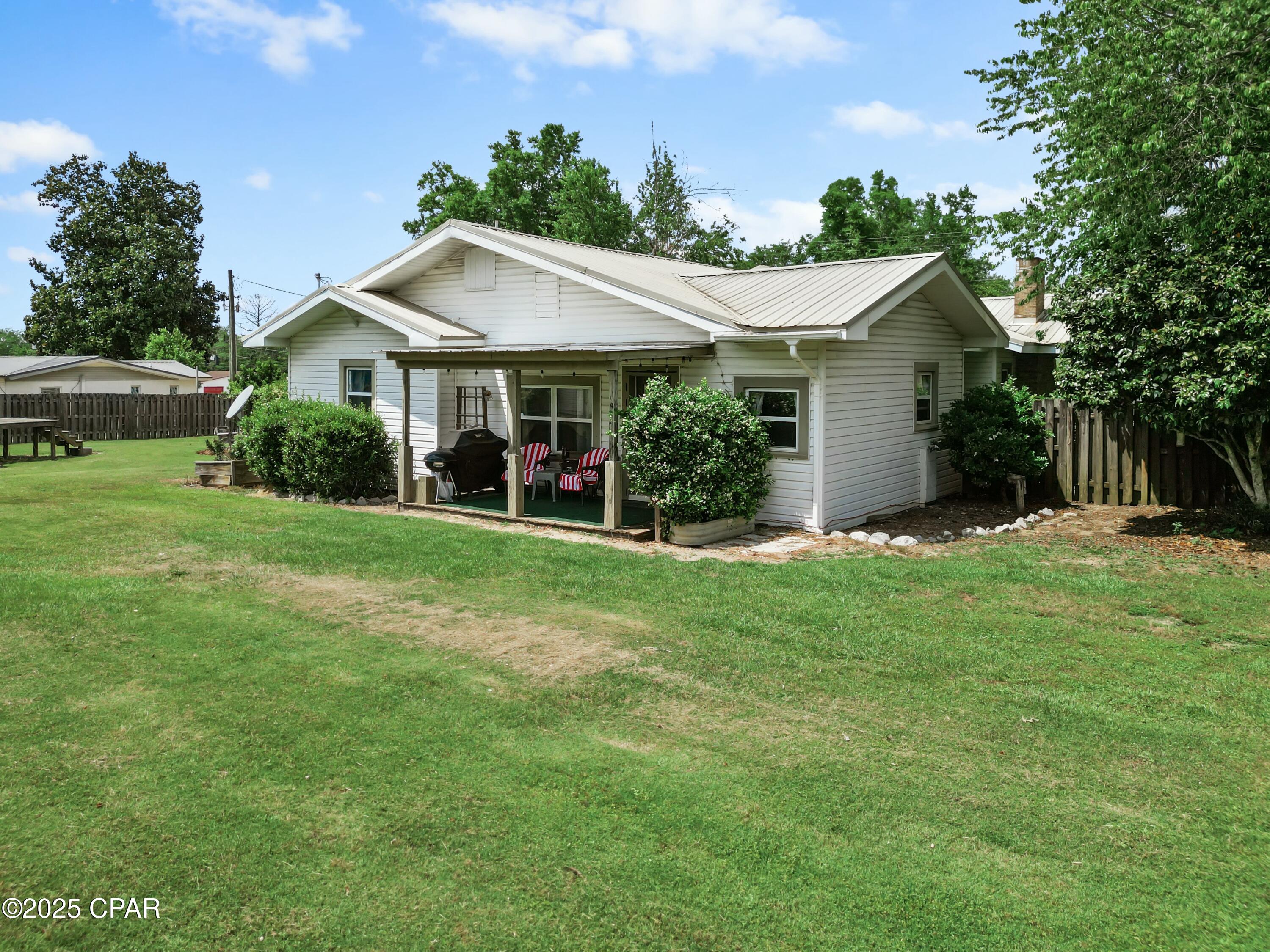 2491 3rd Avenue, Alford, Florida image 5