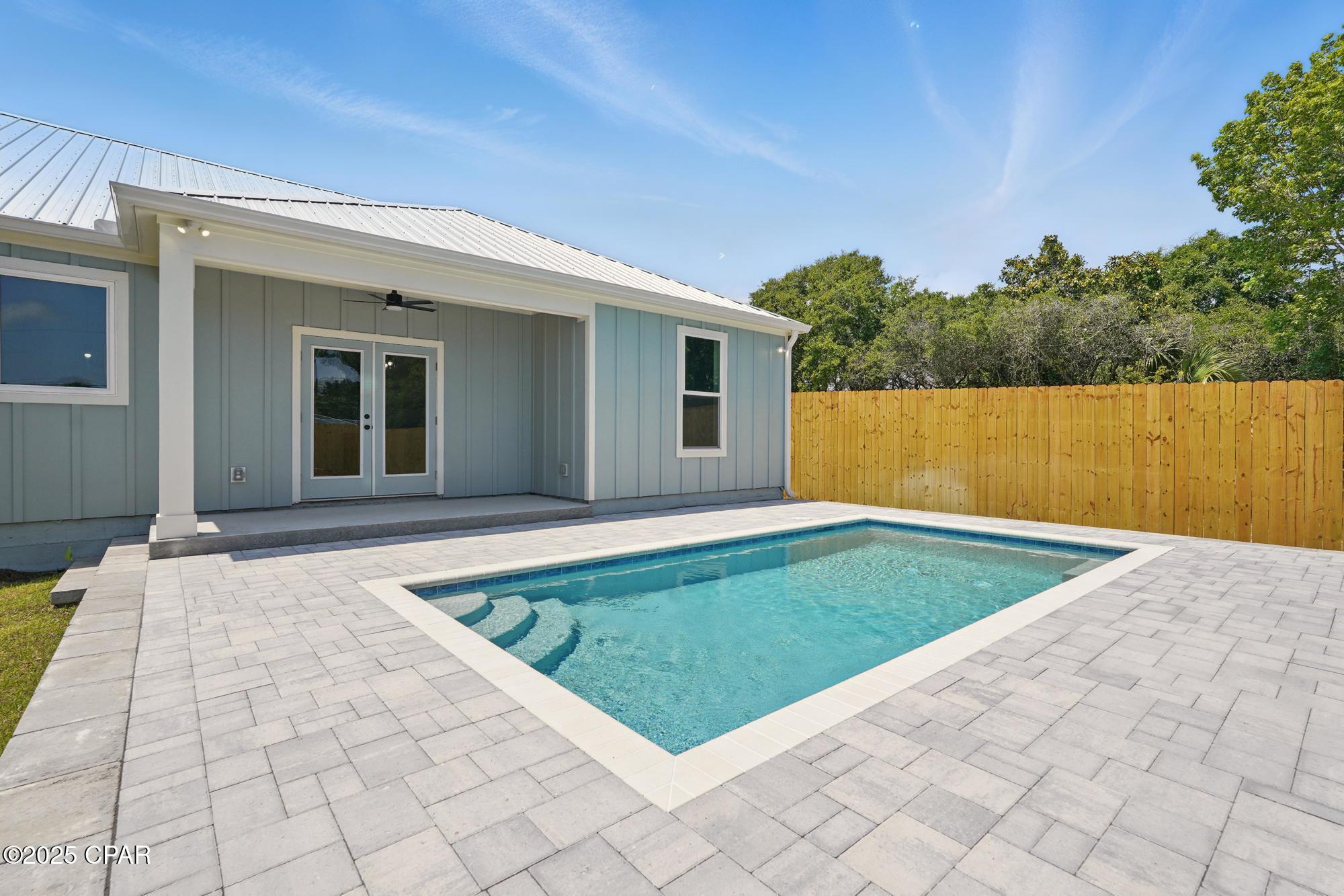 Image 19 For 238 Oleander Drive