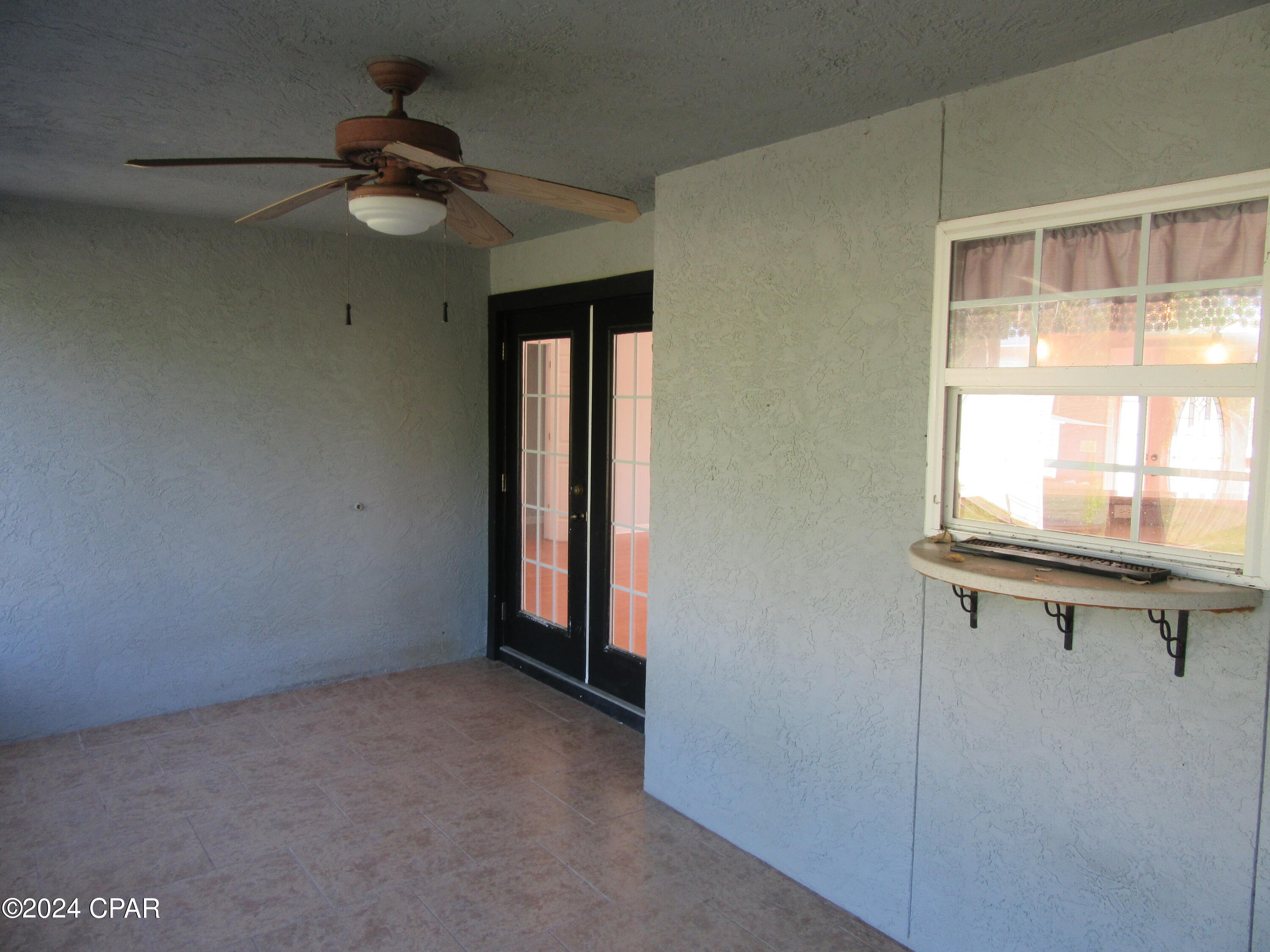 Image 20 For 918 Amber Way