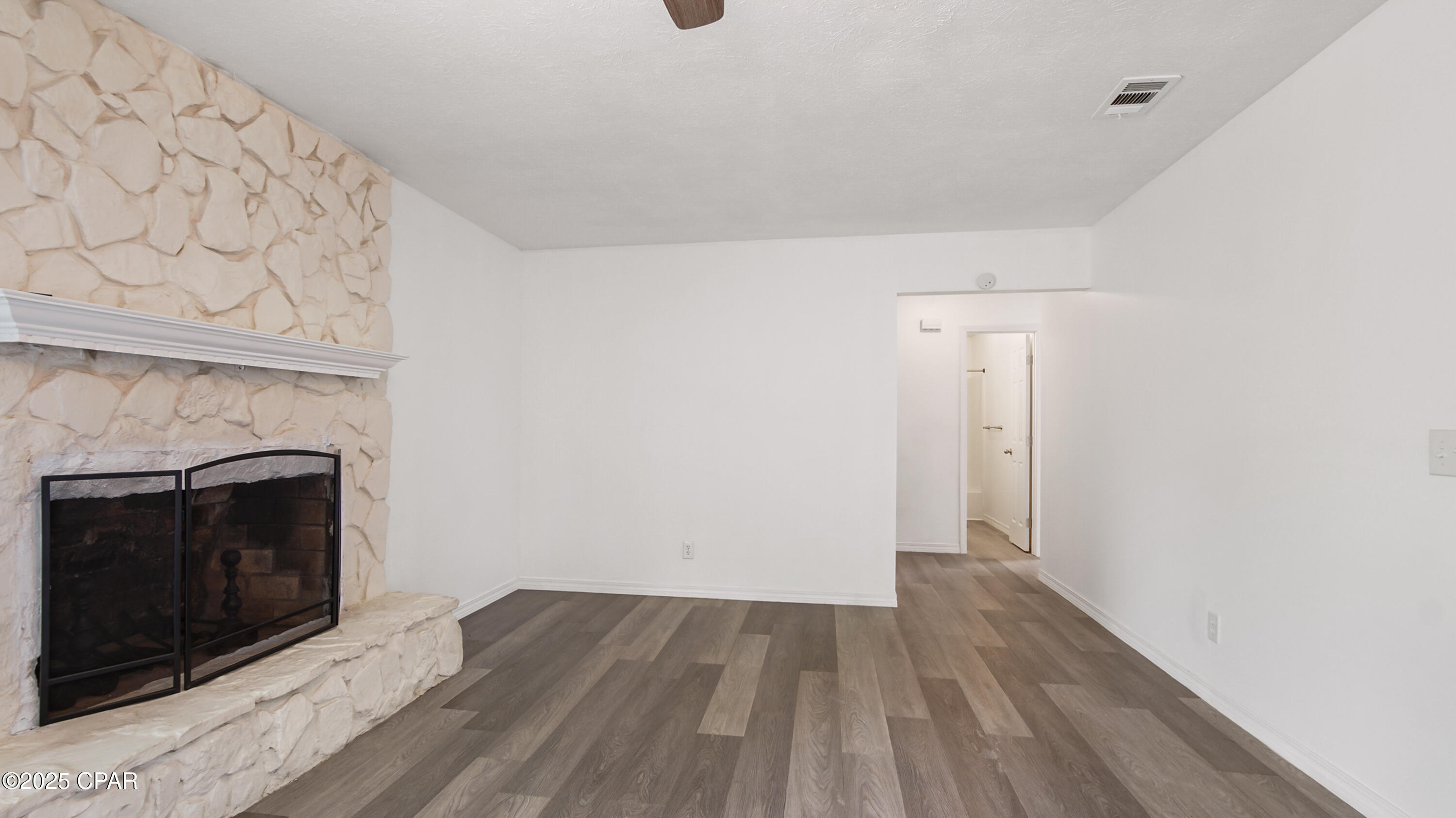325 Bell Circle, Lynn Haven, Florida image 13