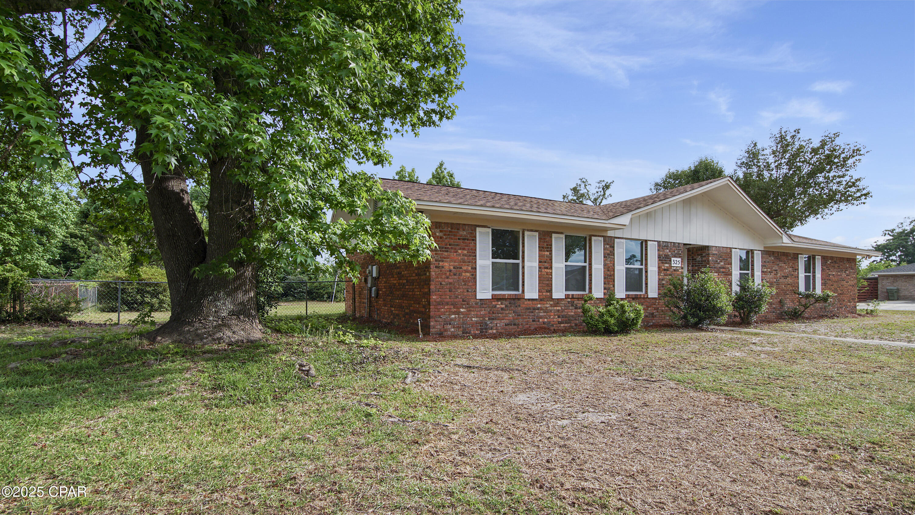 Image 3 For 325 Bell Circle
