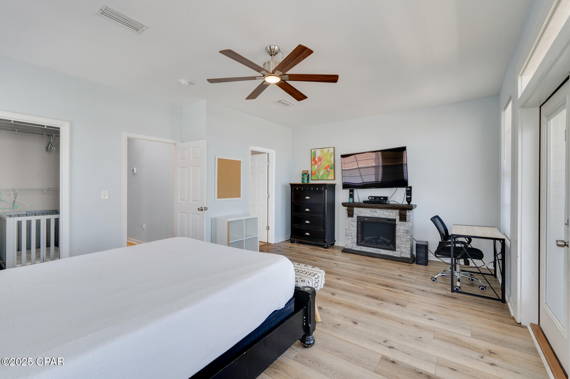 Image 30 For 5910 Beach Drive