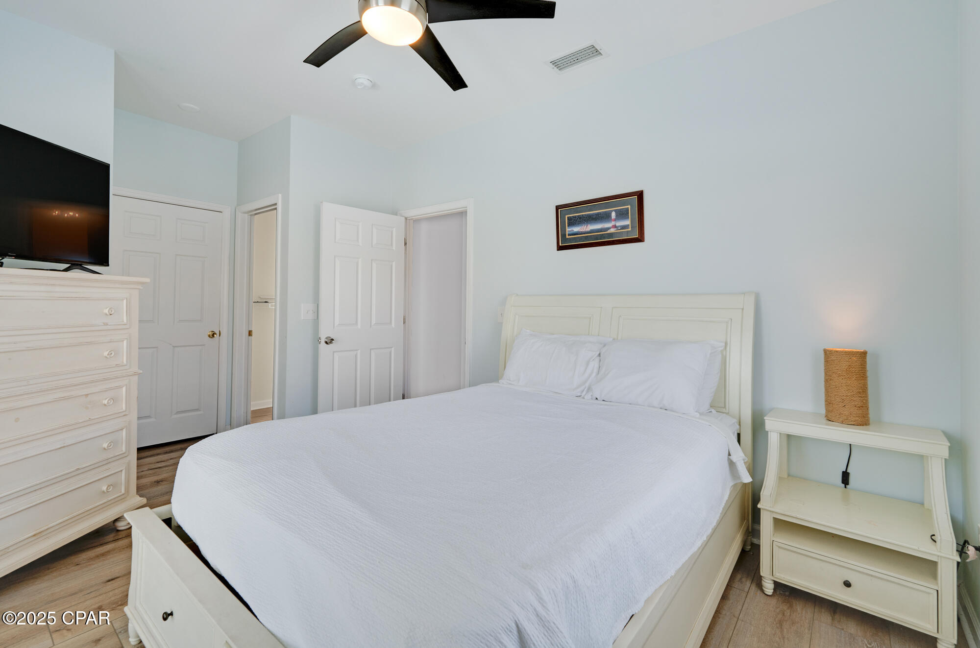 Image 38 For 5910 Beach Drive