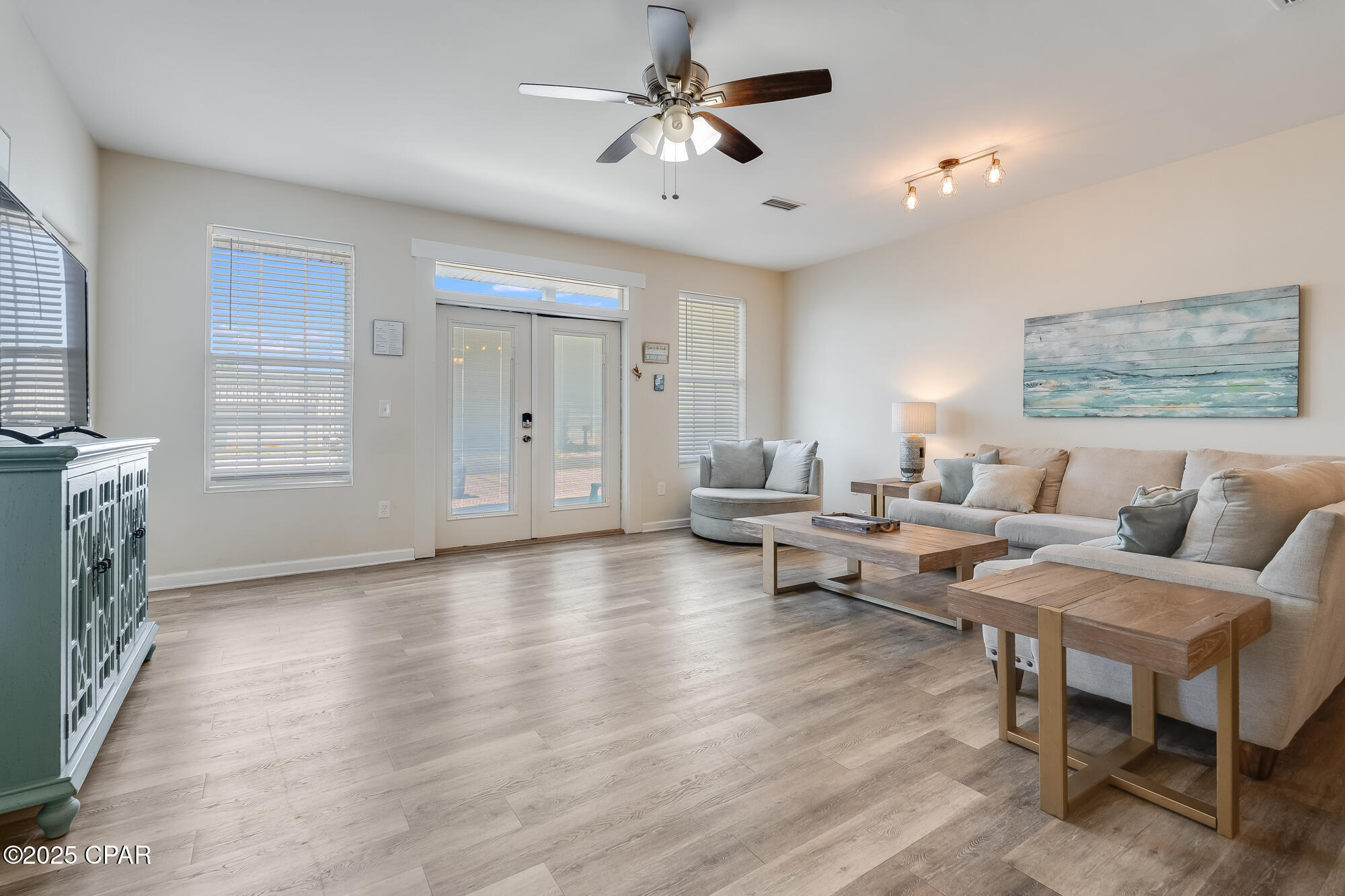 Image 14 For 5908 Beach Drive