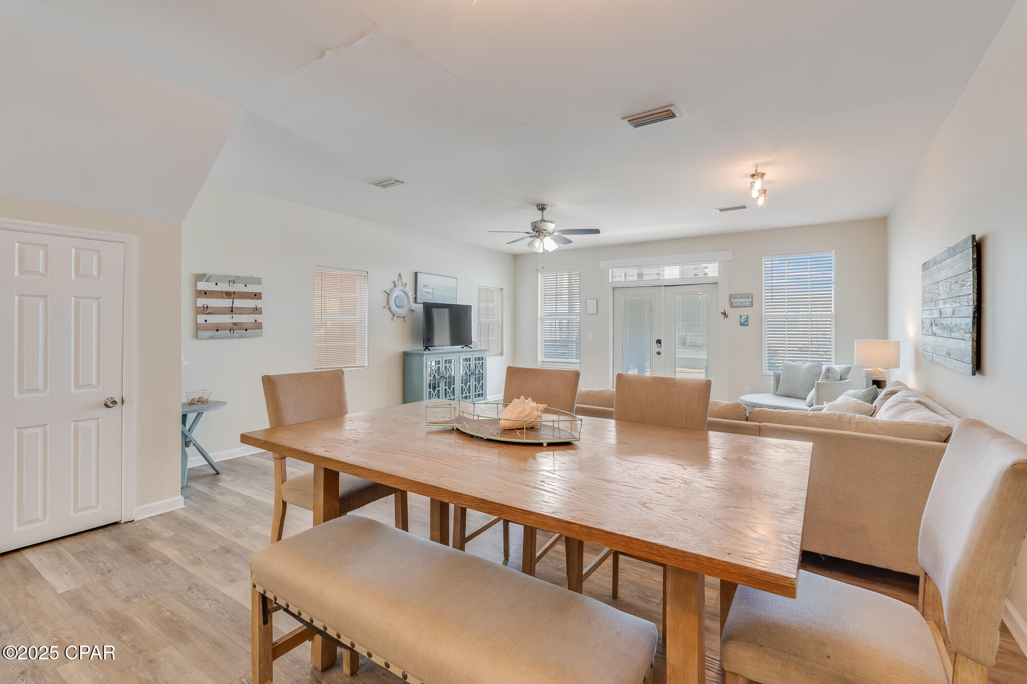 Image 19 For 5908 Beach Drive