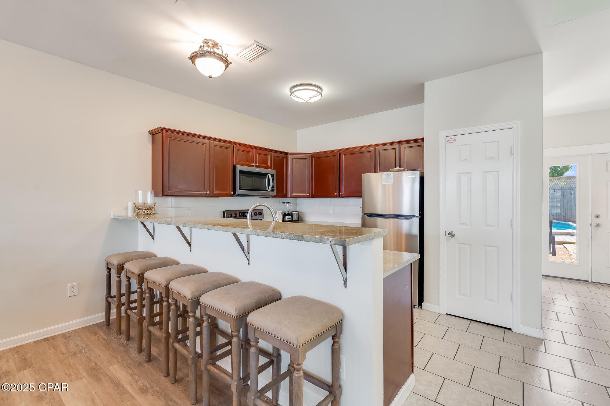 Image 21 For 5908 Beach Drive