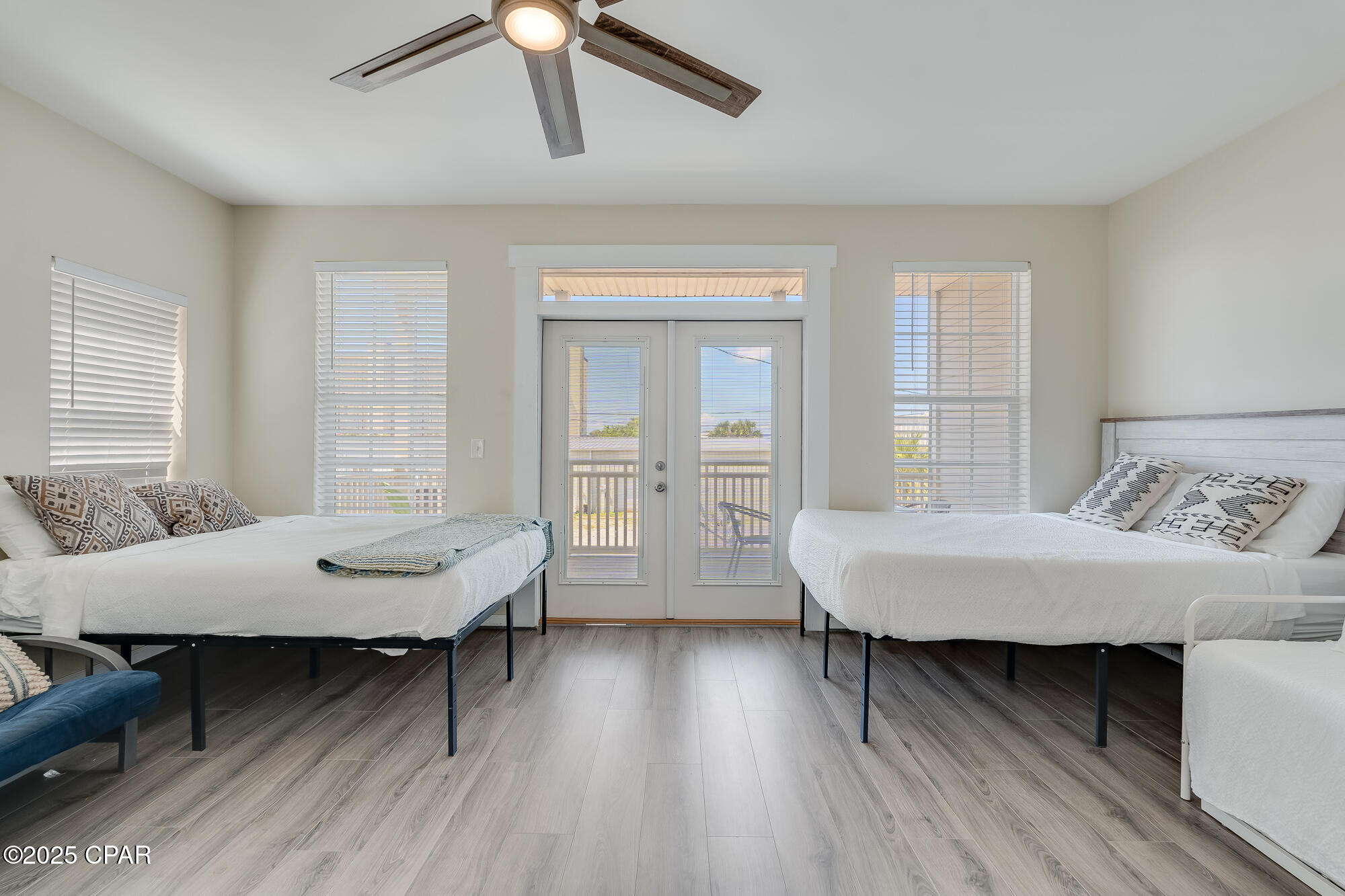 Image 36 For 5908 Beach Drive