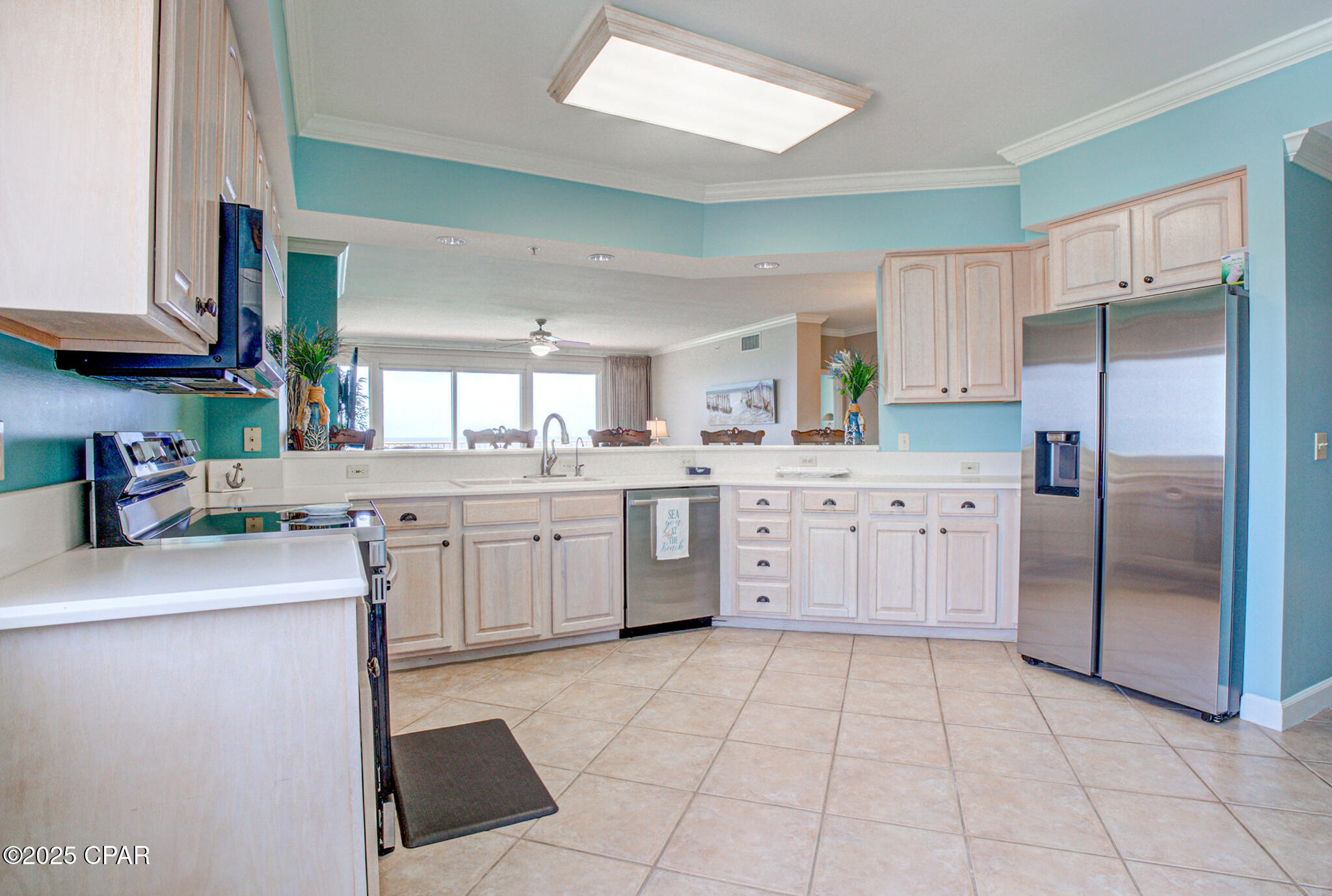 Image 12 For 8601 Surf Drive 14e