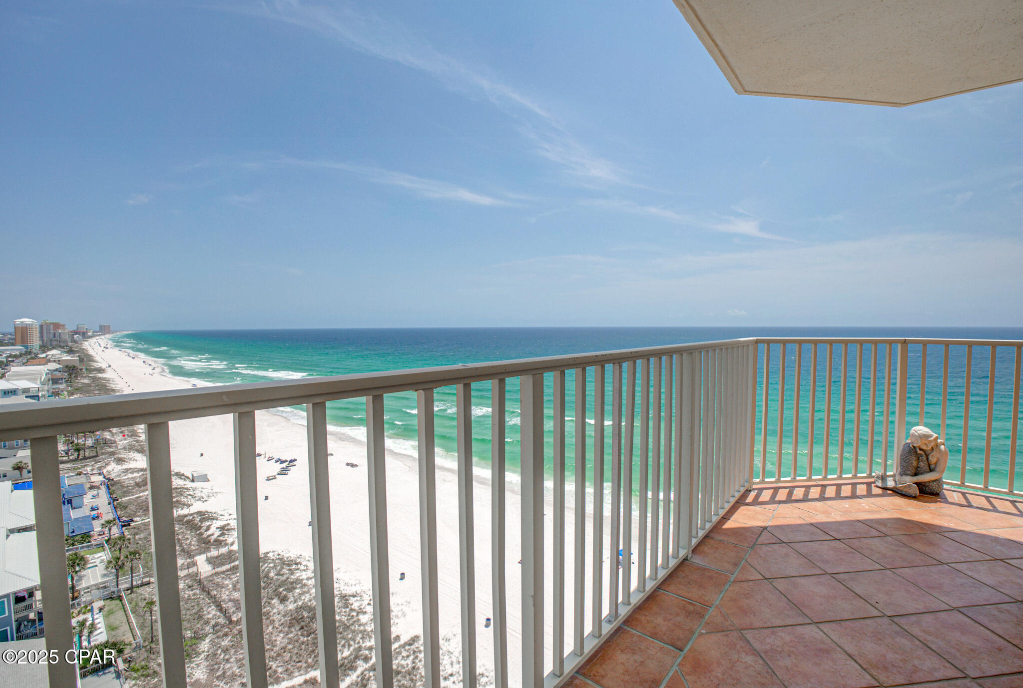 Image 15 For 8601 Surf Drive 14e