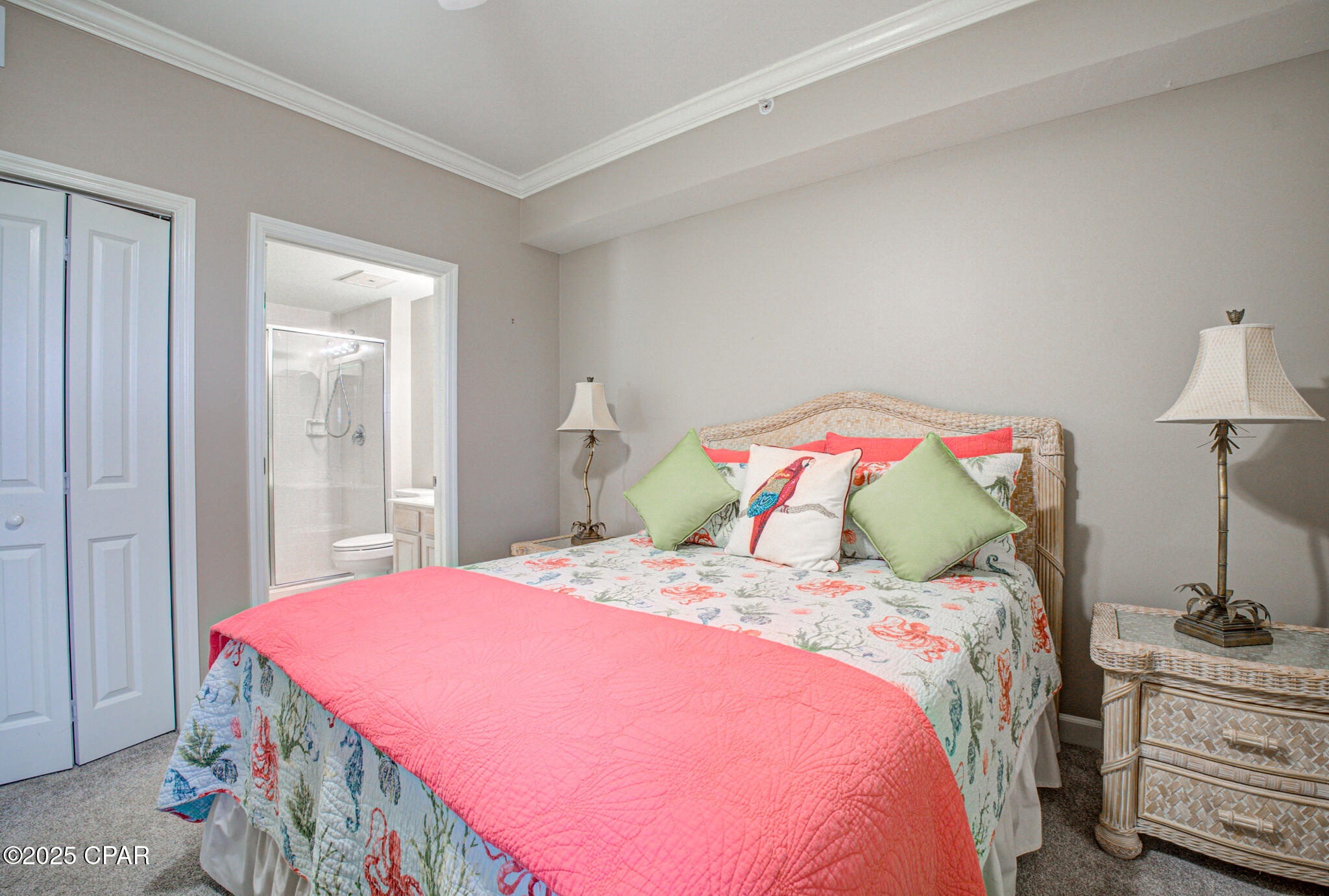Image 31 For 8601 Surf Drive 14e