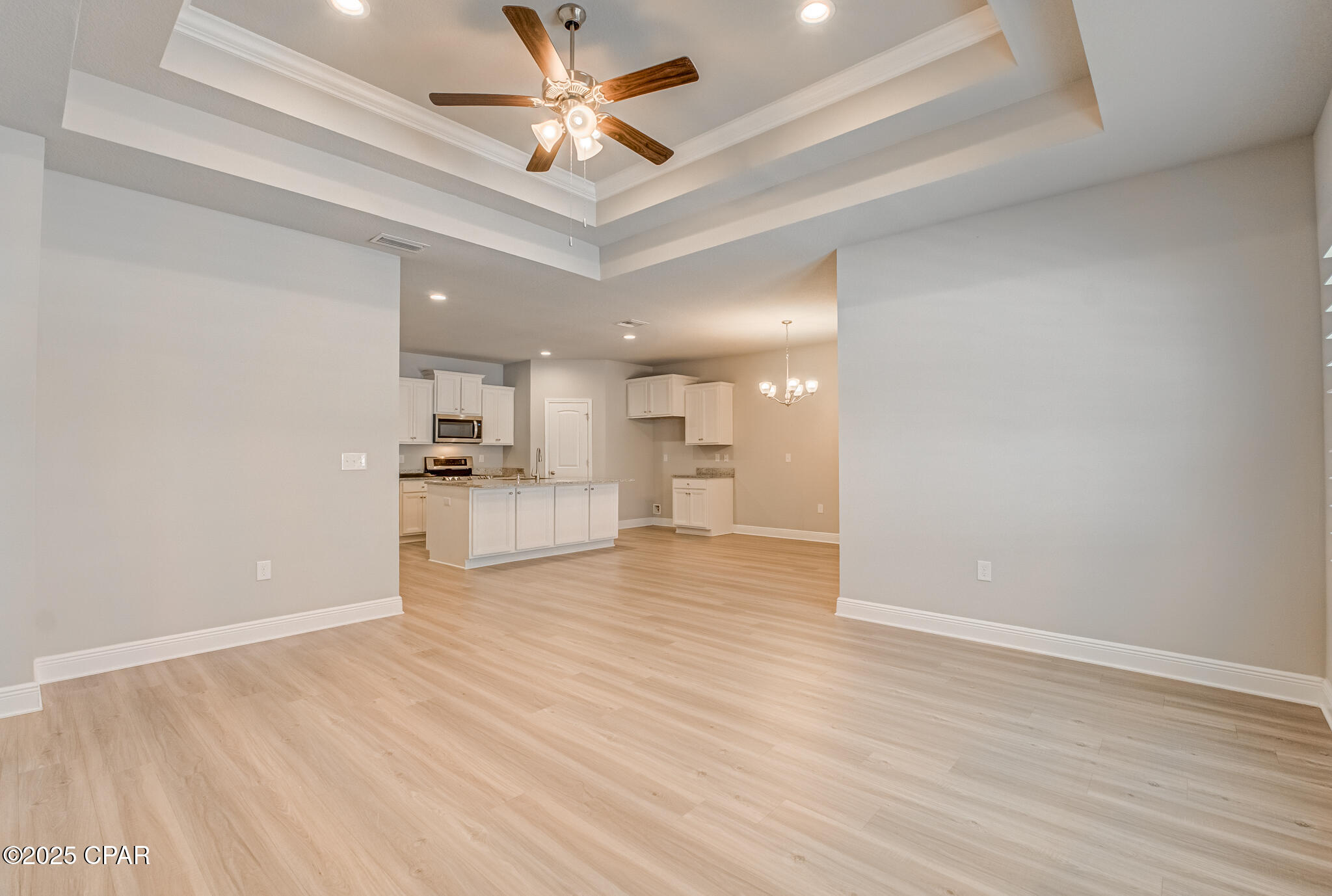 Image 14 For 102 Moonraker Circle
