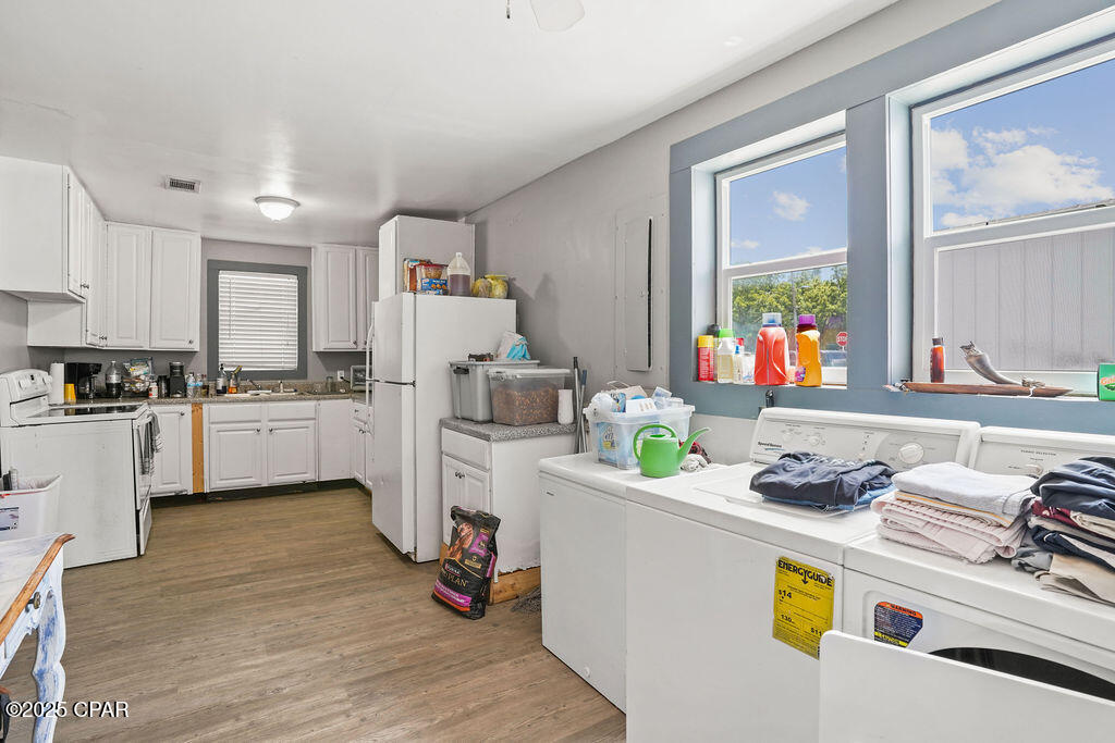 Image 9 For 5425 Brown Street