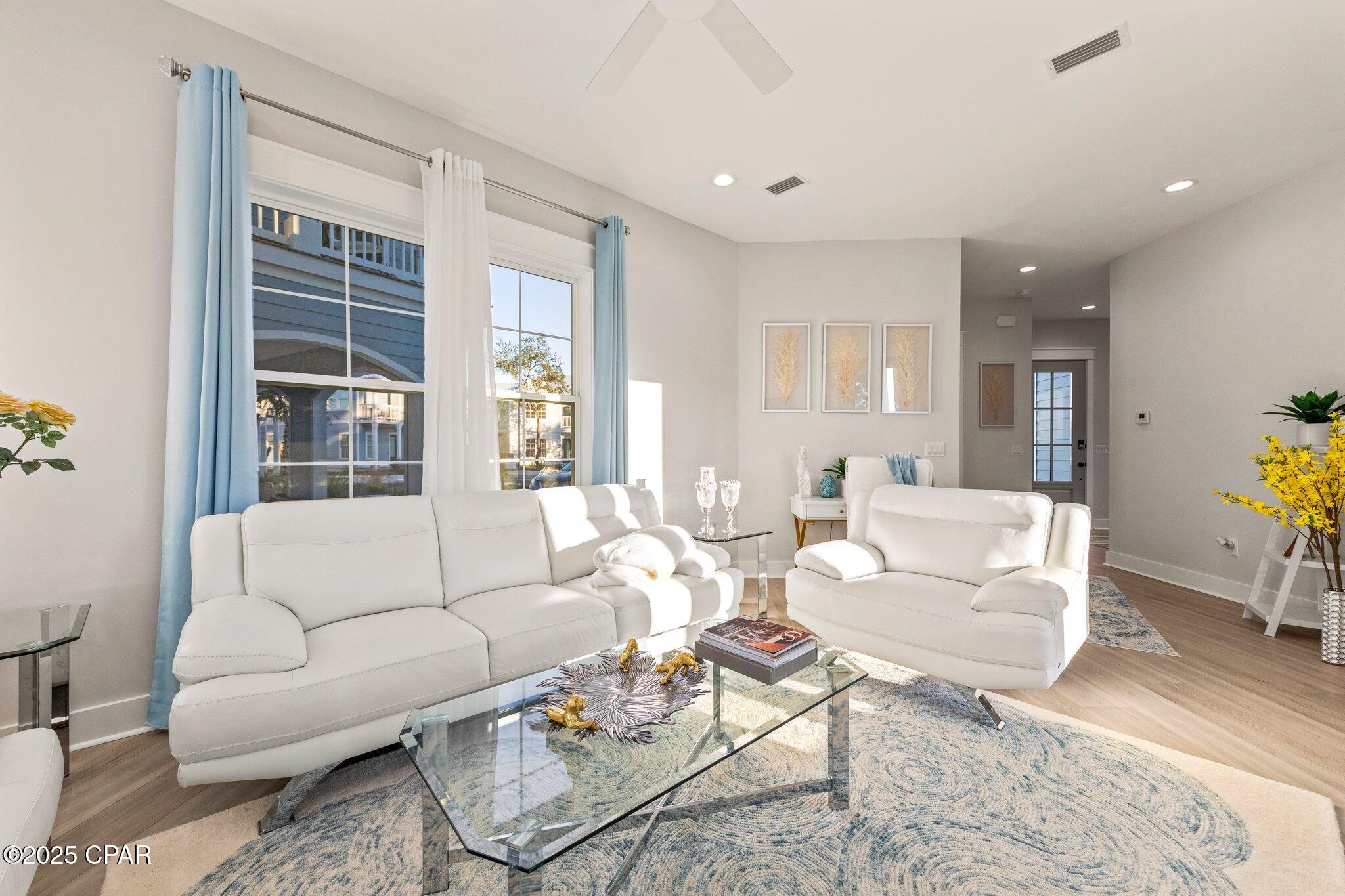 Image 11 For 2704 Lagoon Manor Drive