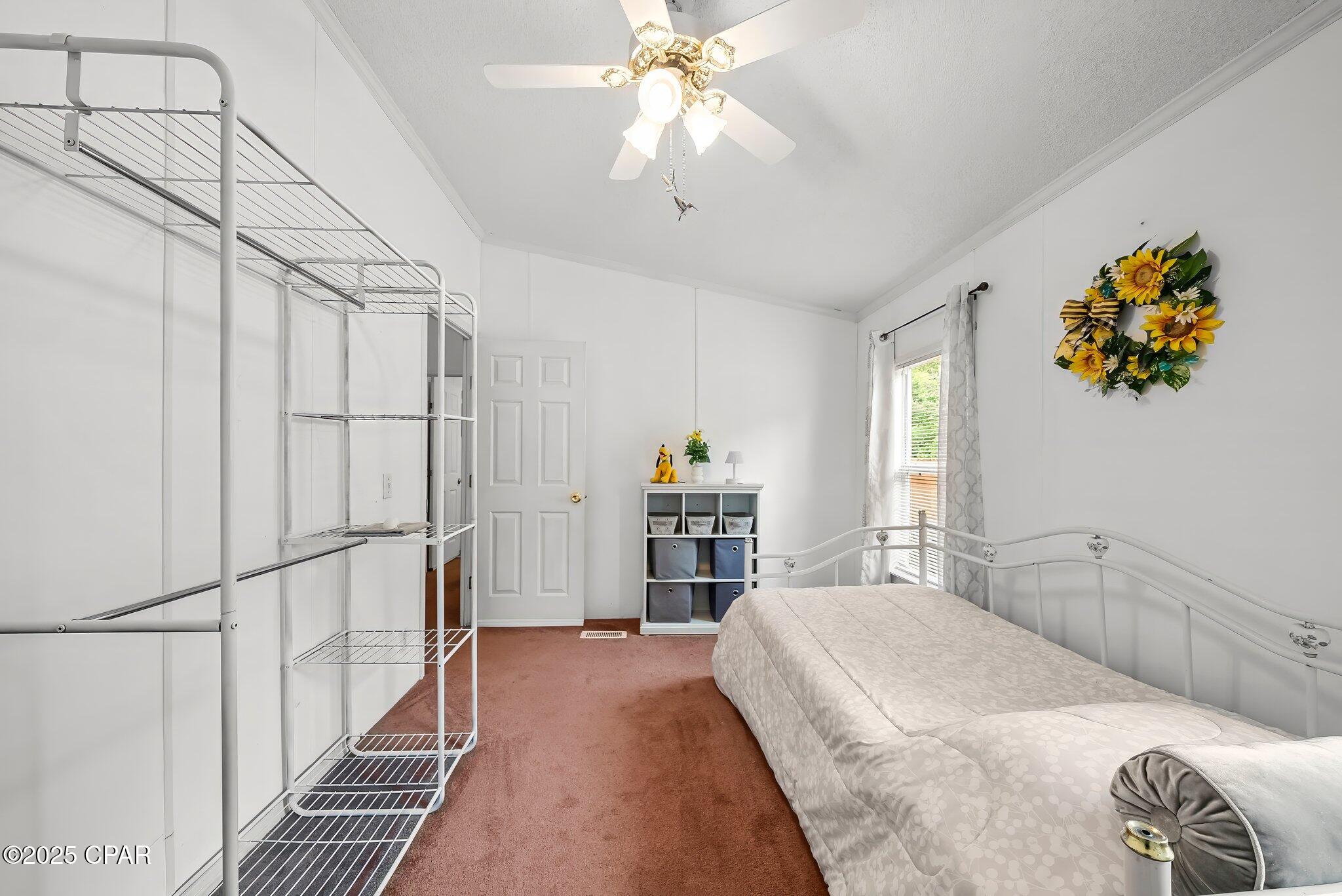 Image 12 For 9739 Creek Bank Drive