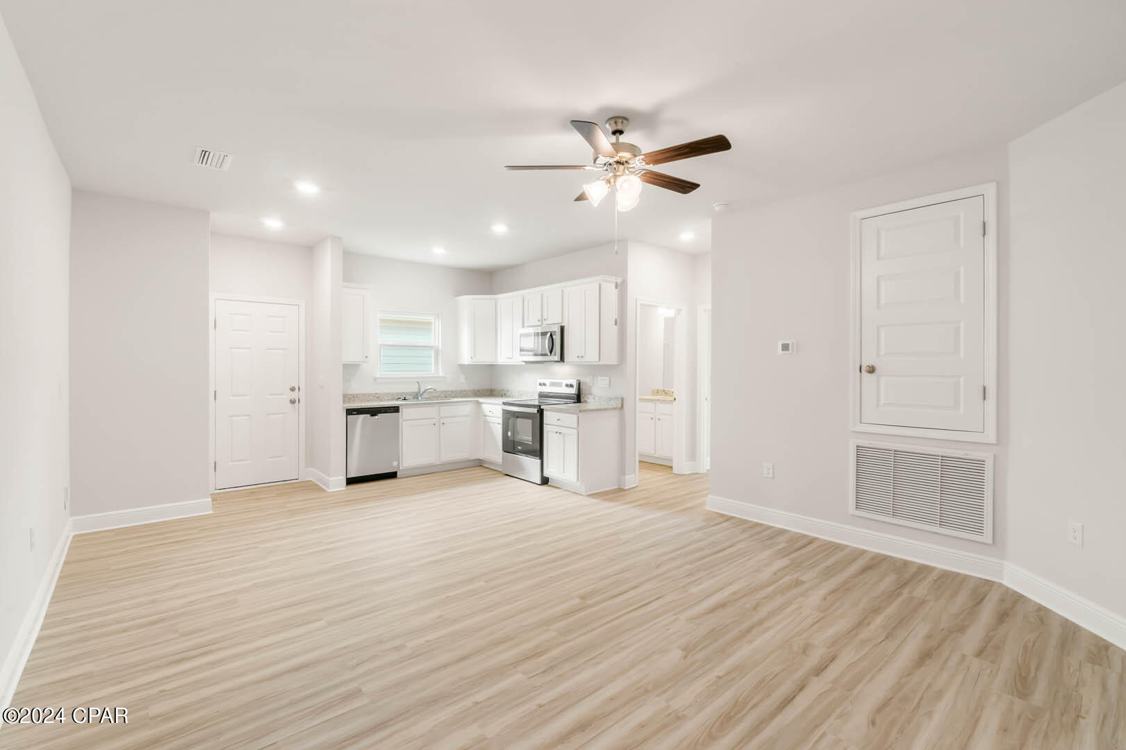 162 Needle Rush Drive, Port St Joe, Florida image 12