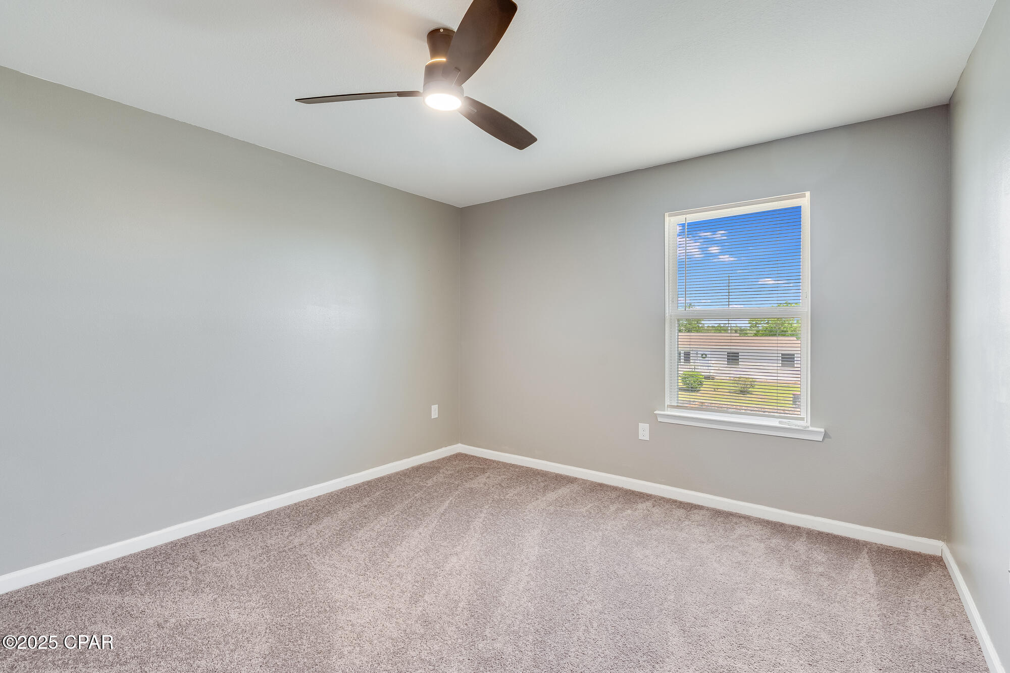 Image 23 For 7121 Penn Way