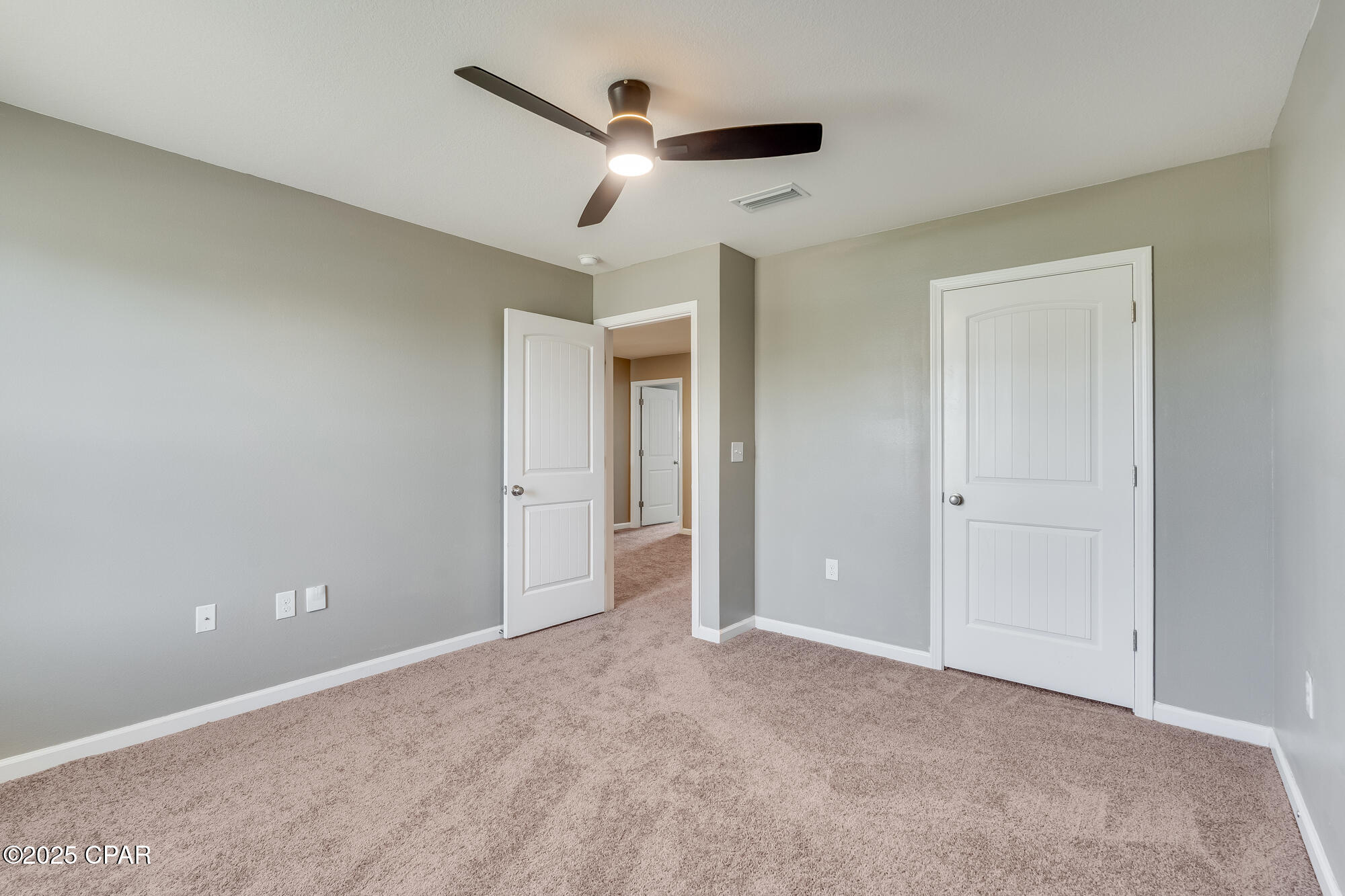 Image 24 For 7121 Penn Way