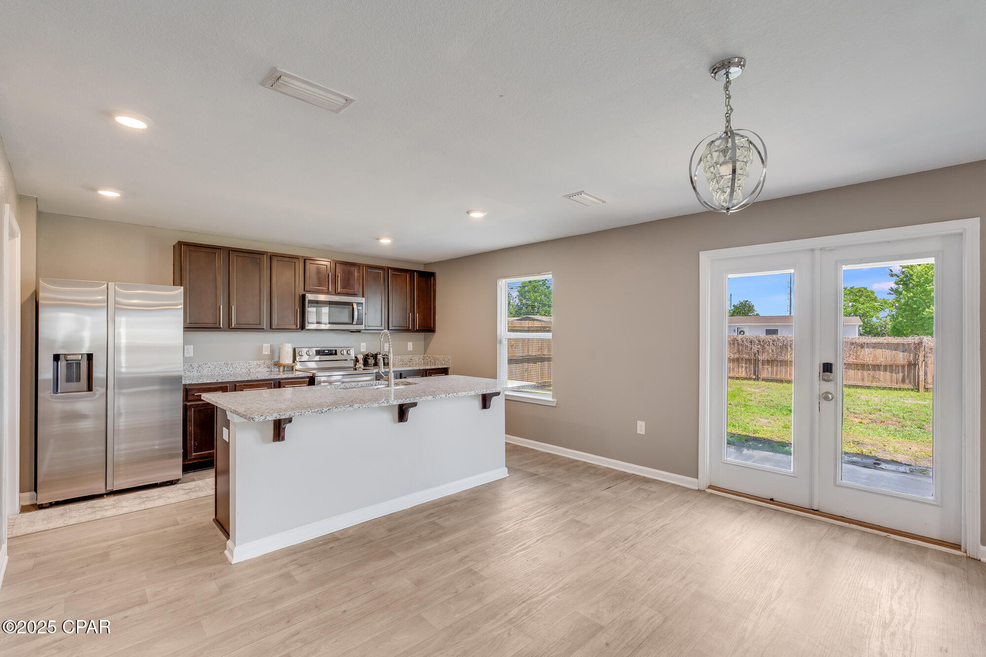 Image 4 For 7121 Penn Way