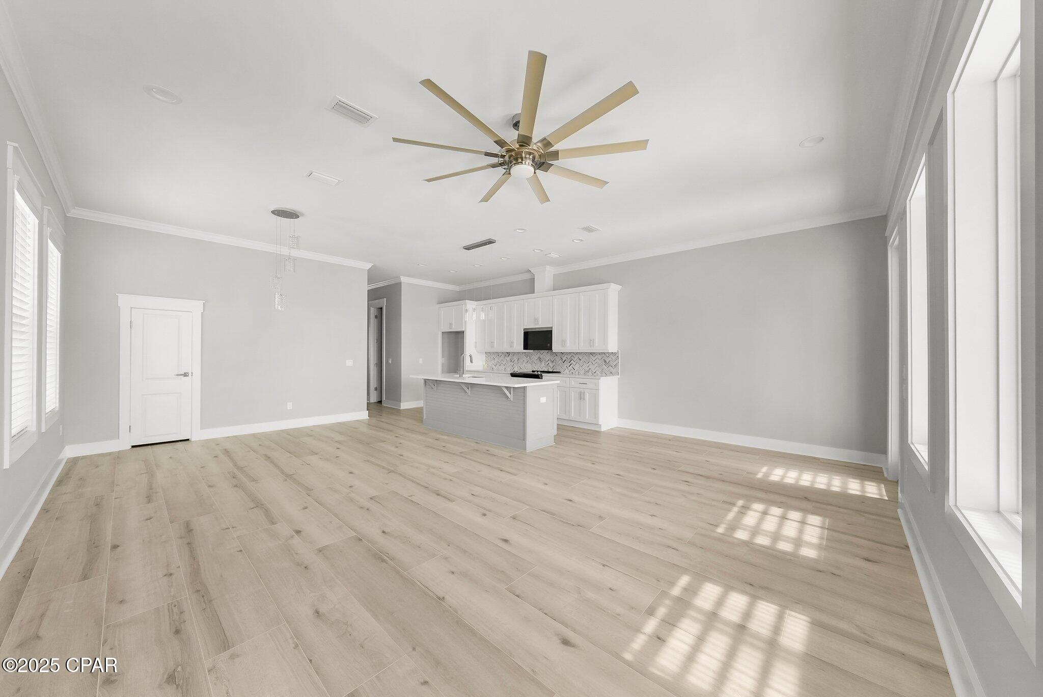 Image 11 For 232 San Vincente Street A-b