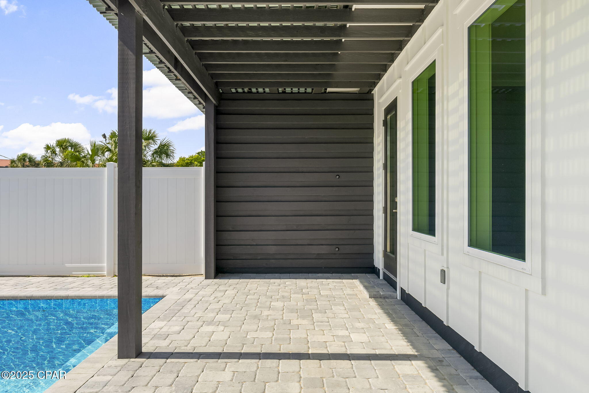Image 77 For 232 San Vincente Street A-b