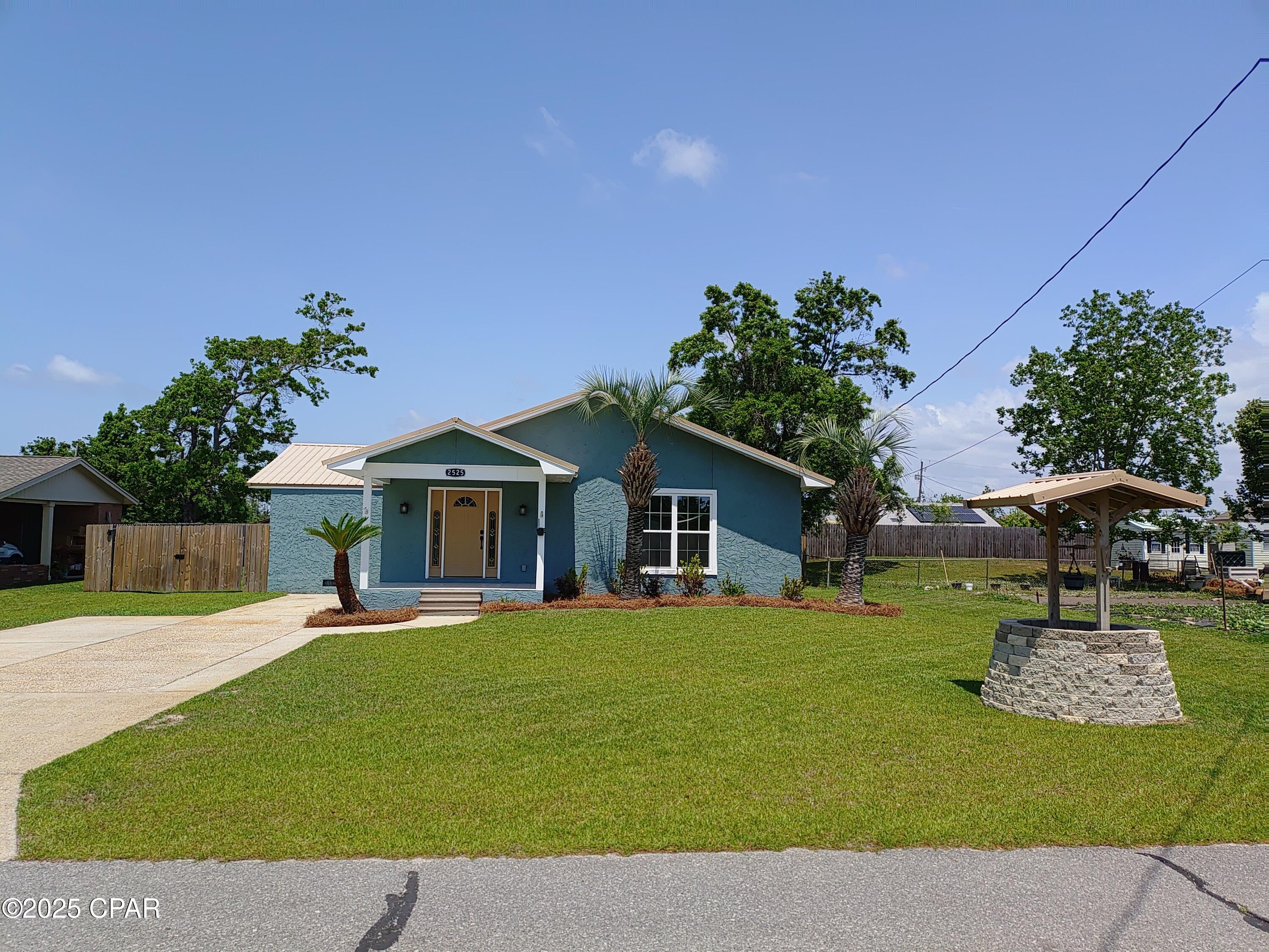 Details for 2525 40th Court, Panama City, FL 32405