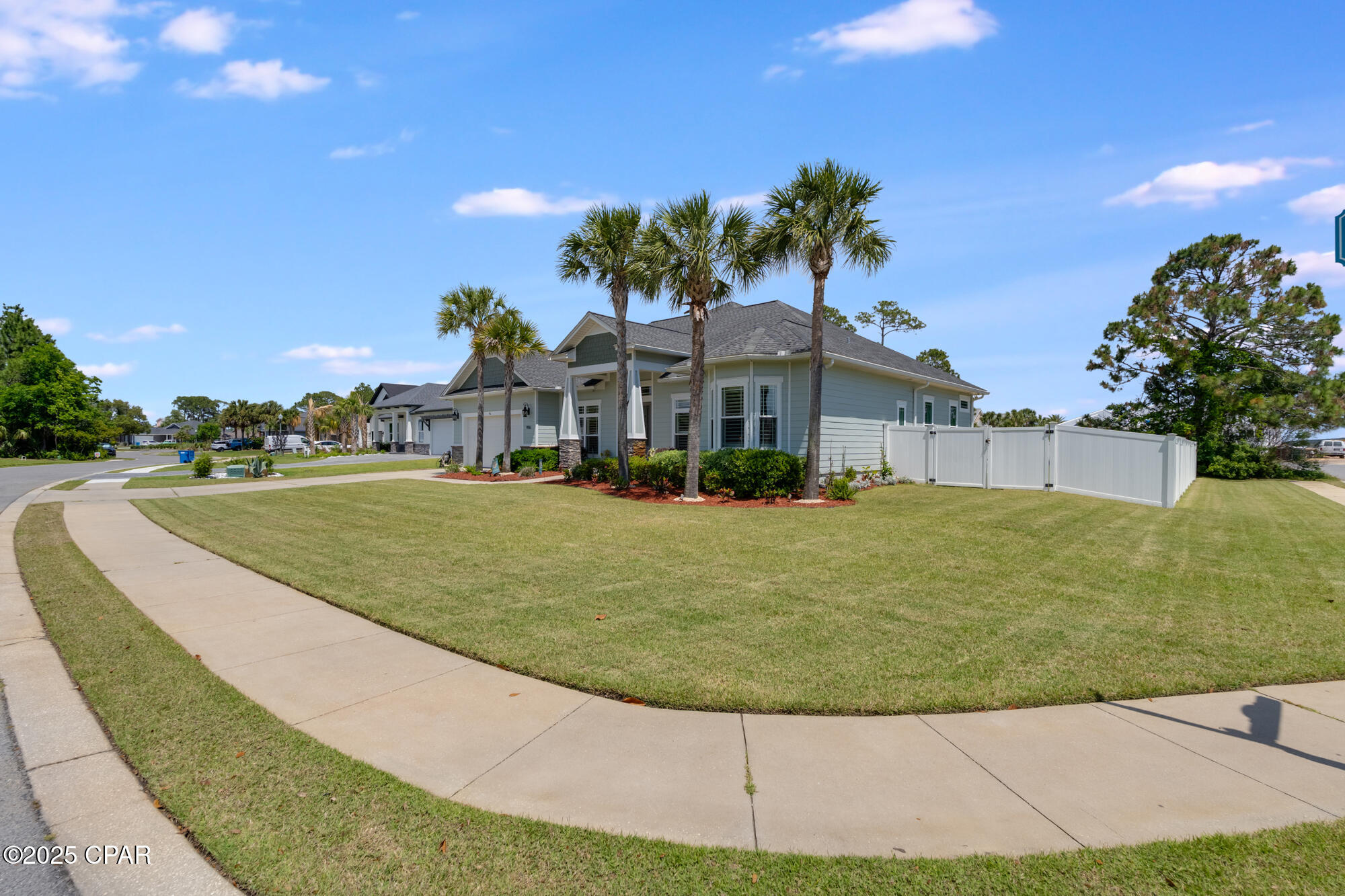 Image 1 For 906 Dolphin Harbour Drive