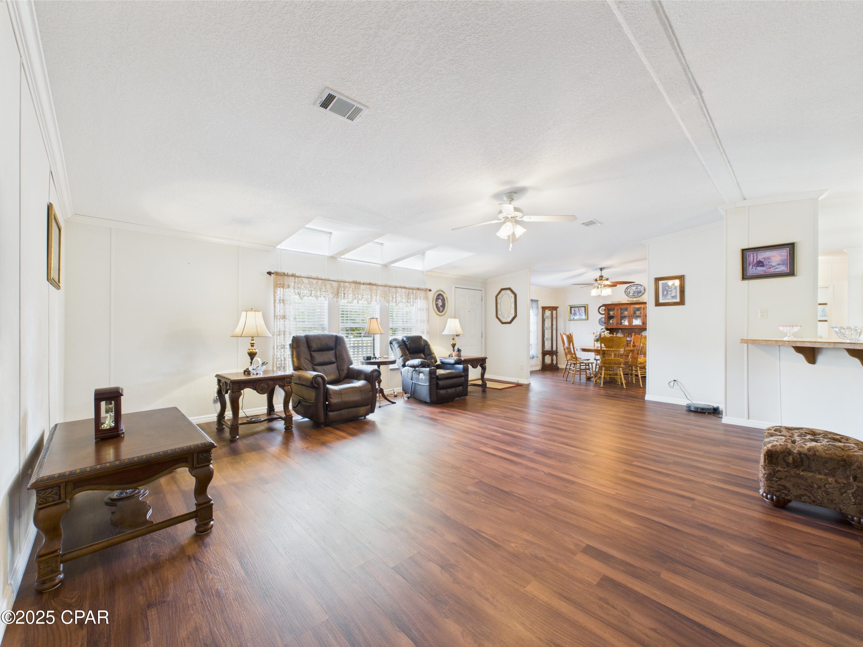 14224 Enfinger Road, Youngstown, Florida image 10