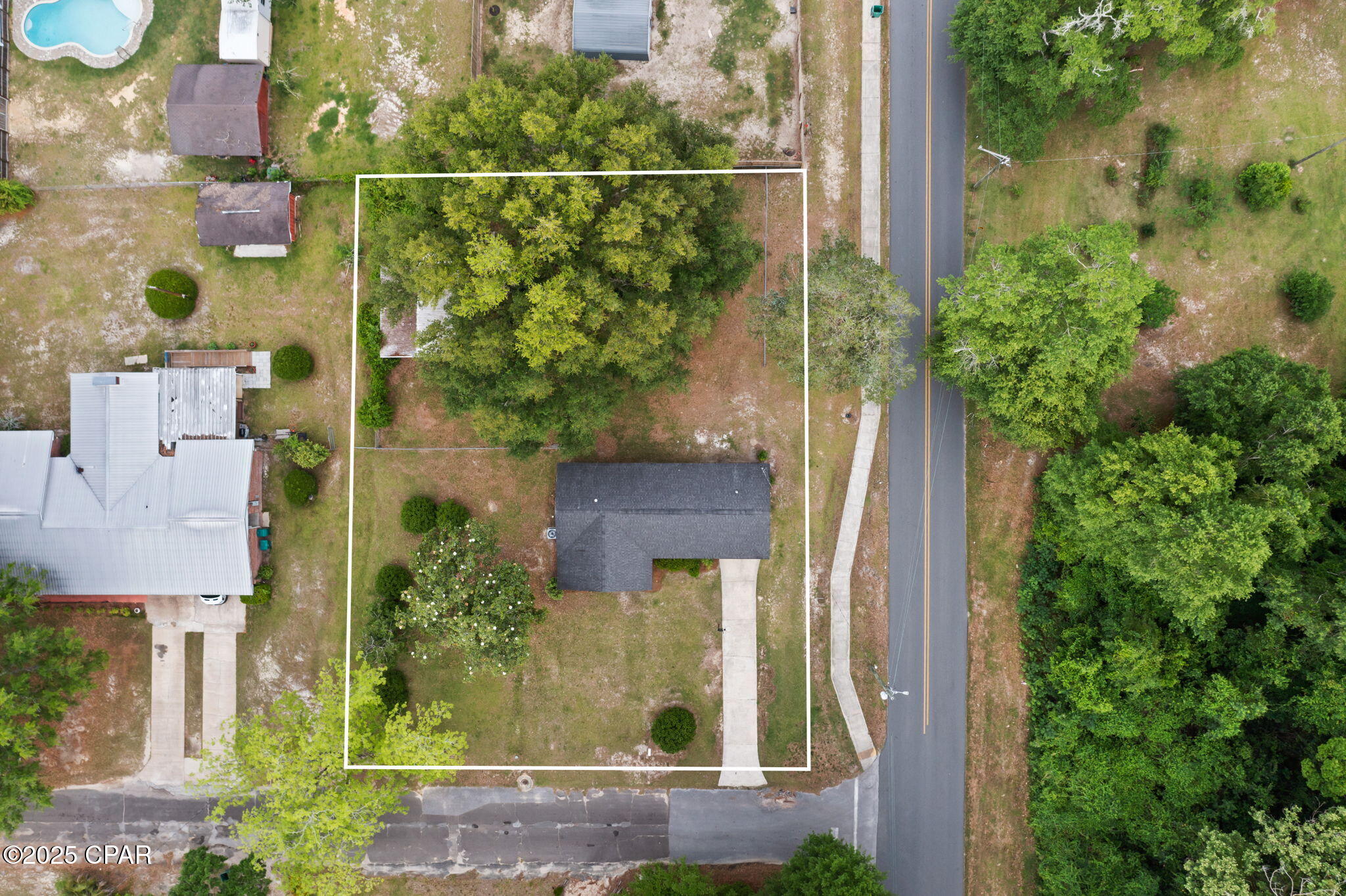 871 2nd Street, Chipley, Florida image 3