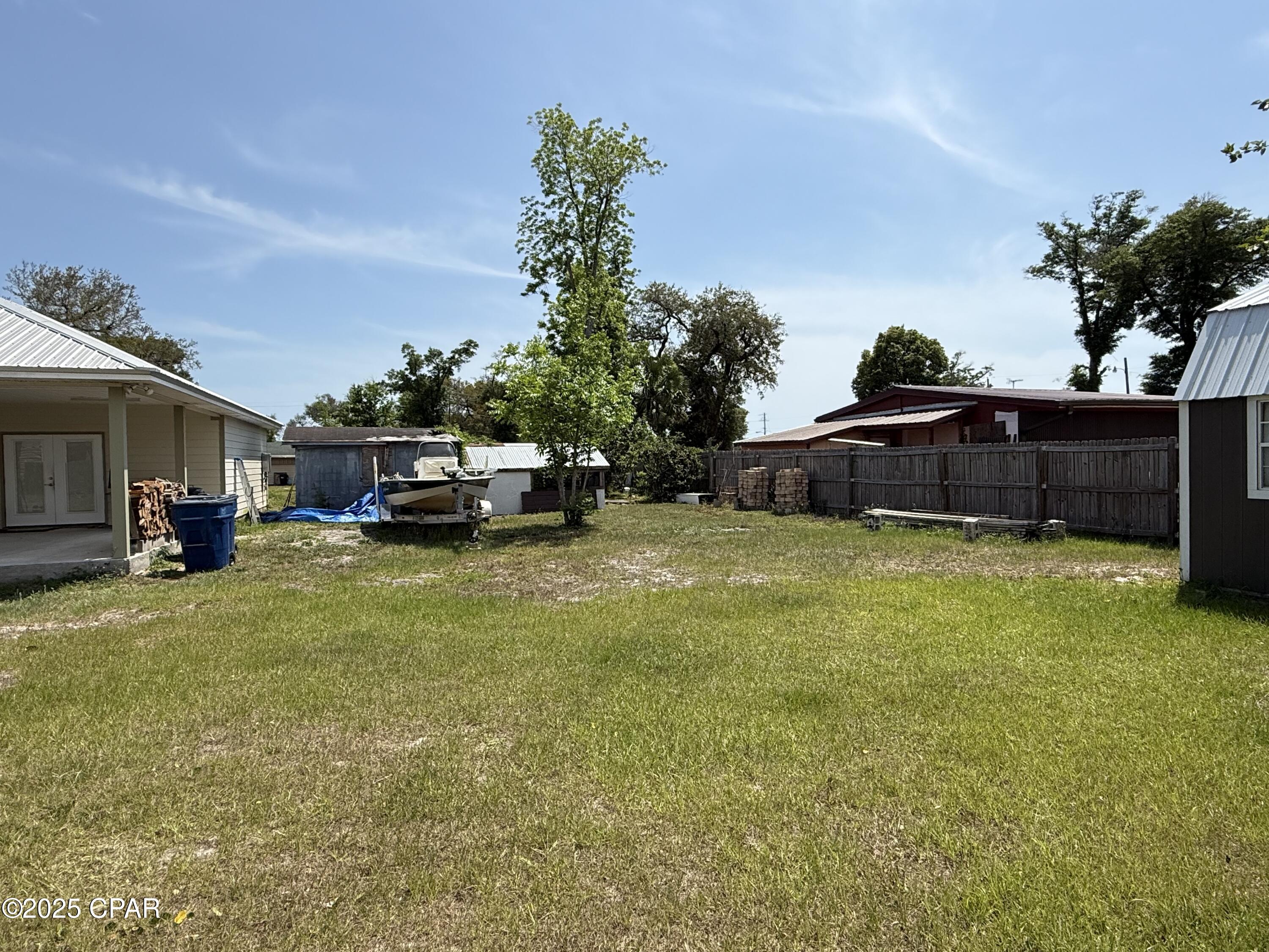 Image 12 For 237 Sherman Avenue