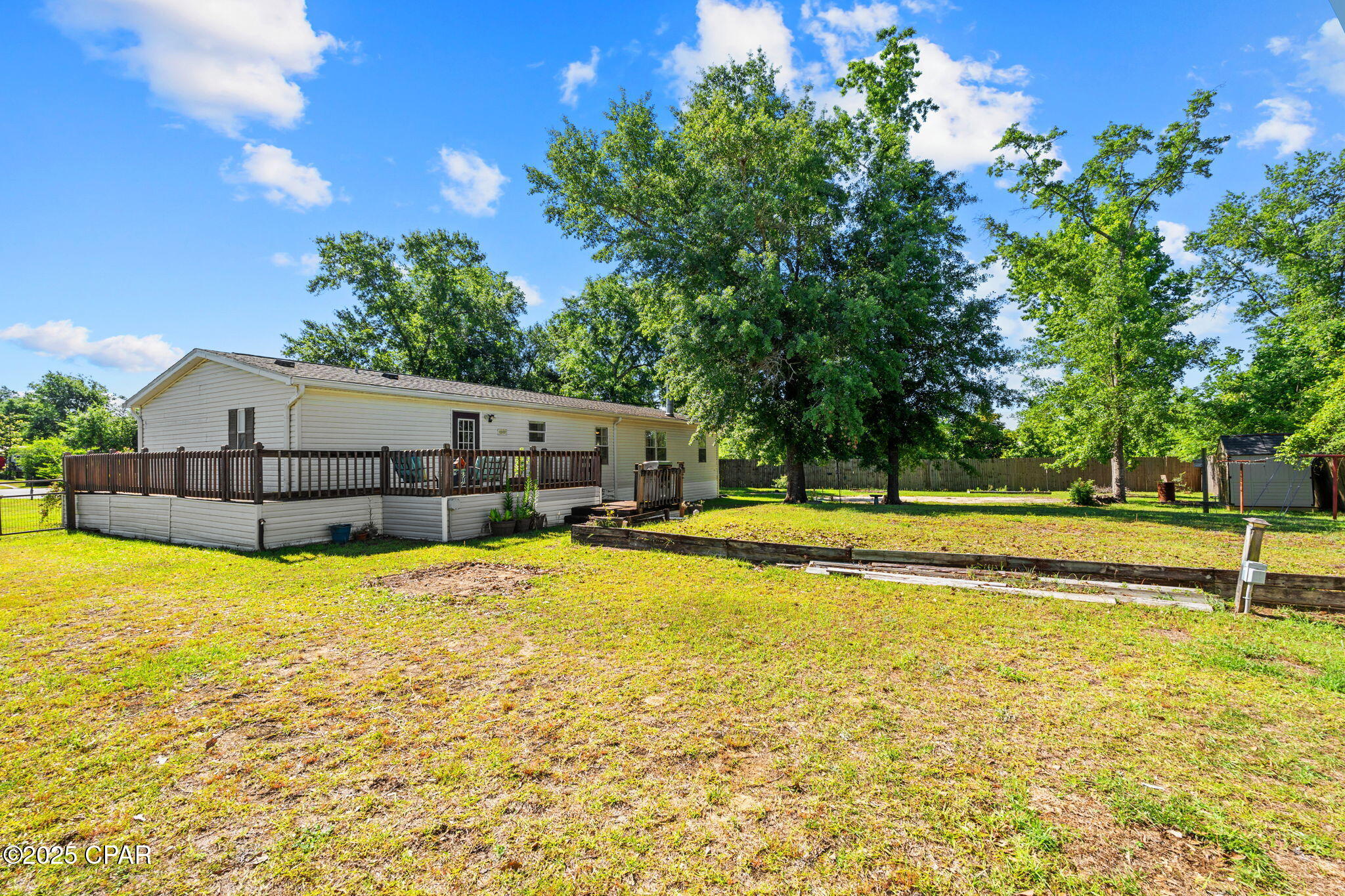9207 Doe Circle, Southport, Florida image 31