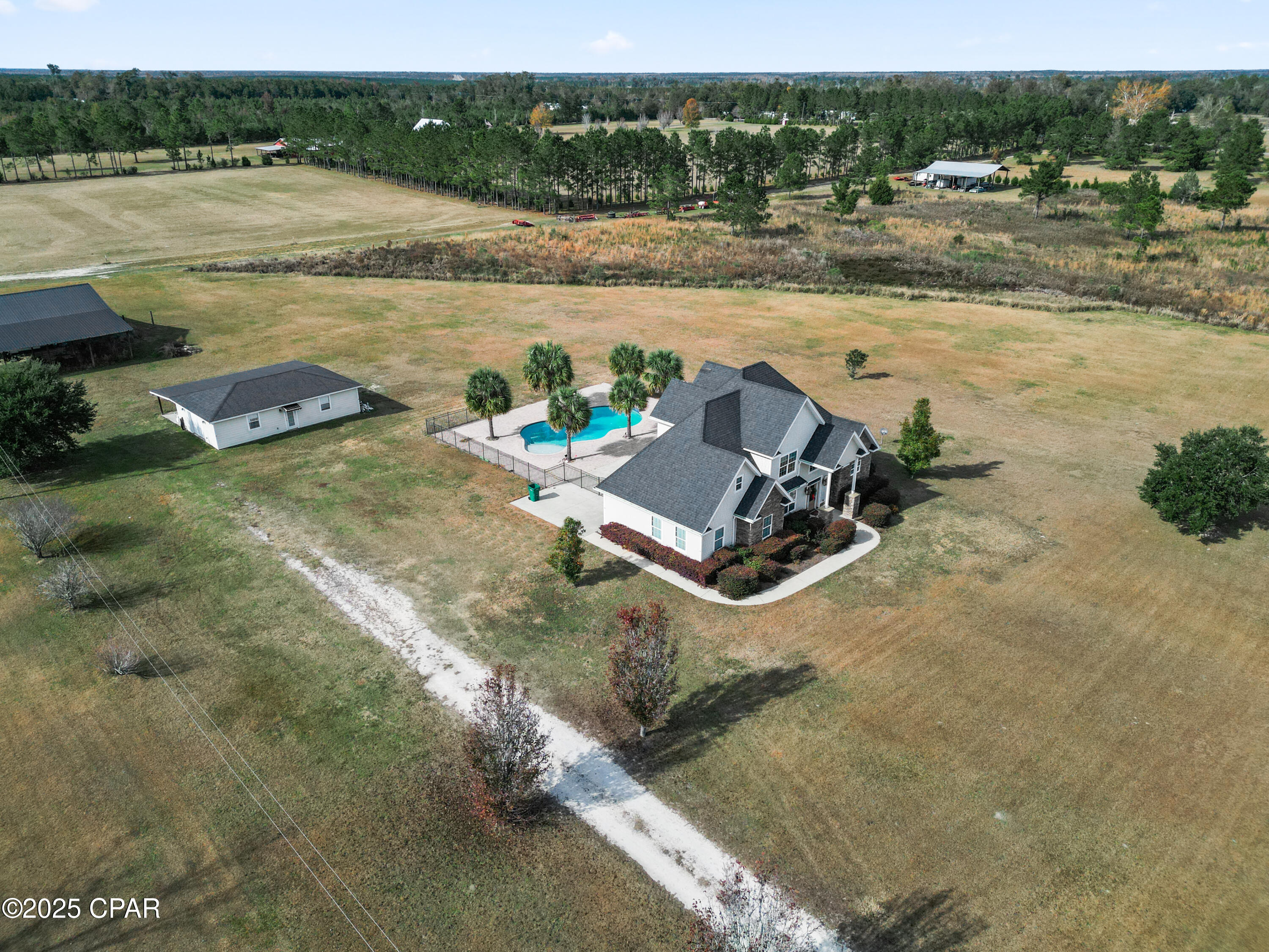 1453 Church Street, Marianna, Florida image 1
