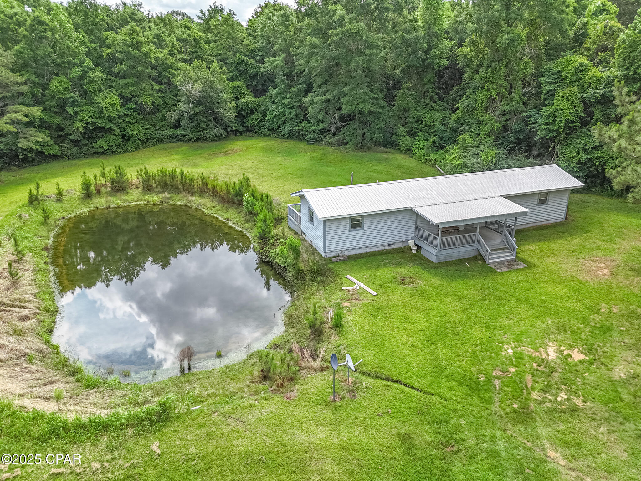 3413 Fanning Branch Road, Vernon, Florida image 2
