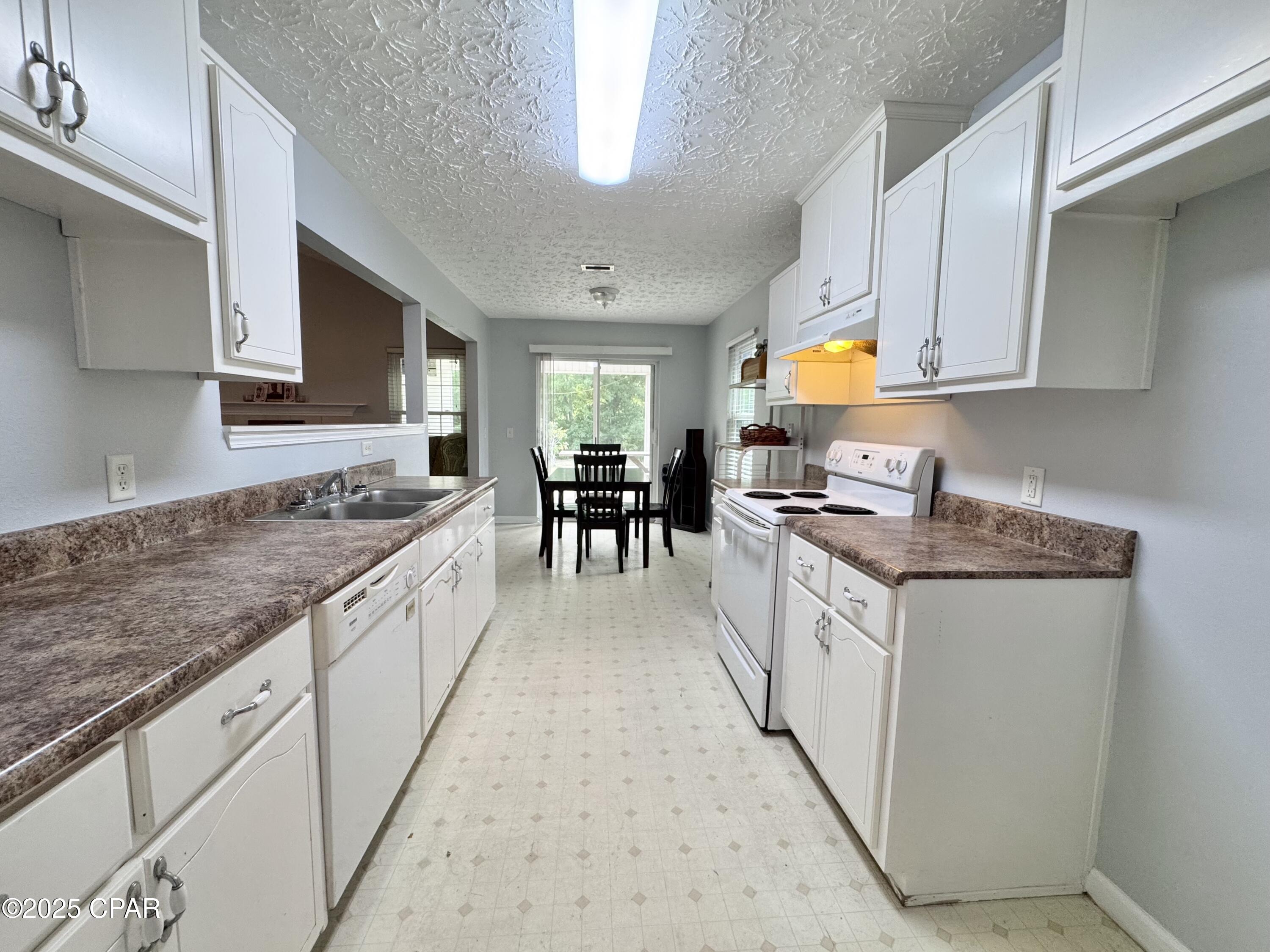 177 N Kimbrel Avenue, Panama City, Florida image 17