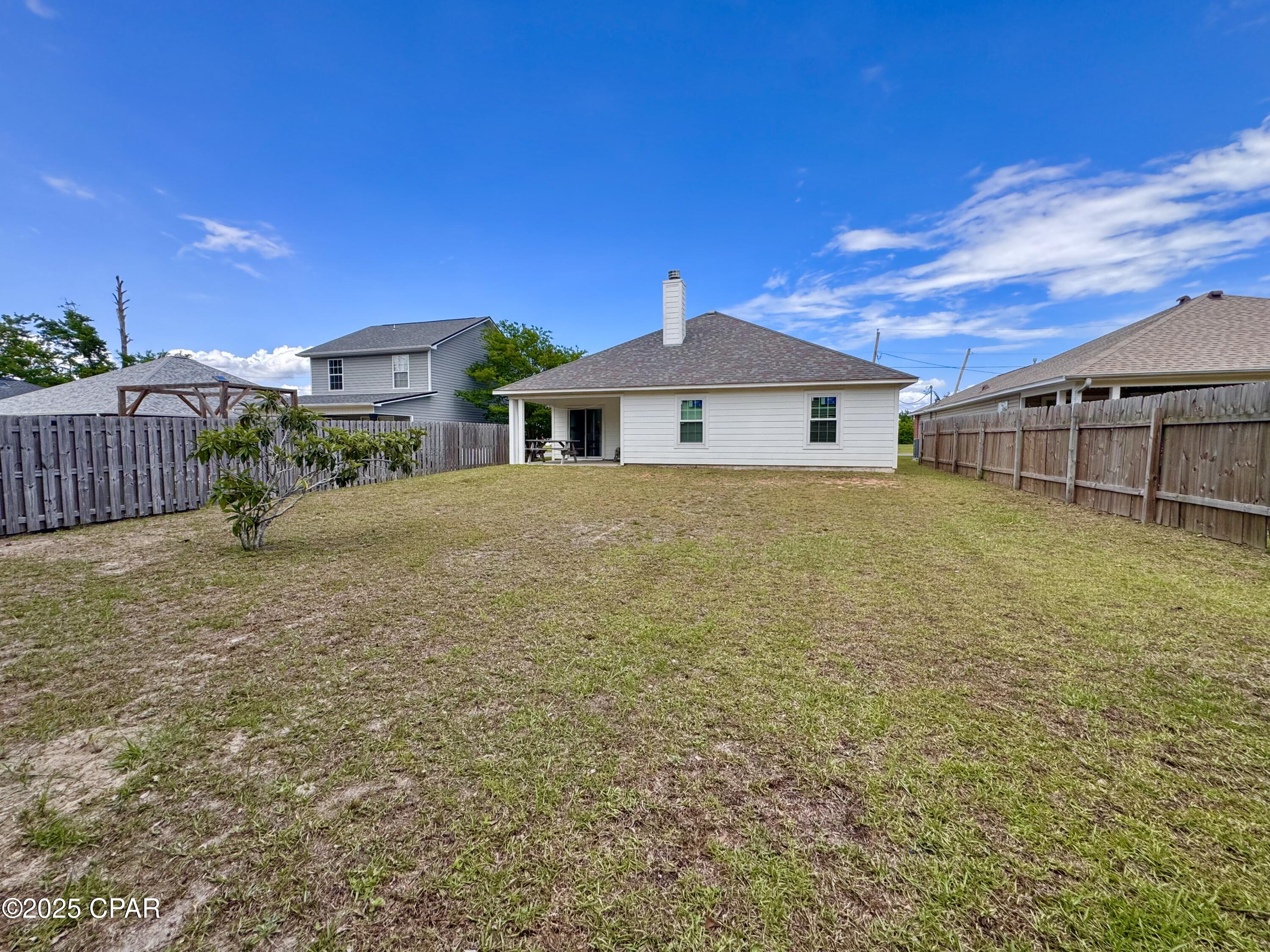 Listing photo id 5 for 177 Kimbrel Avenue